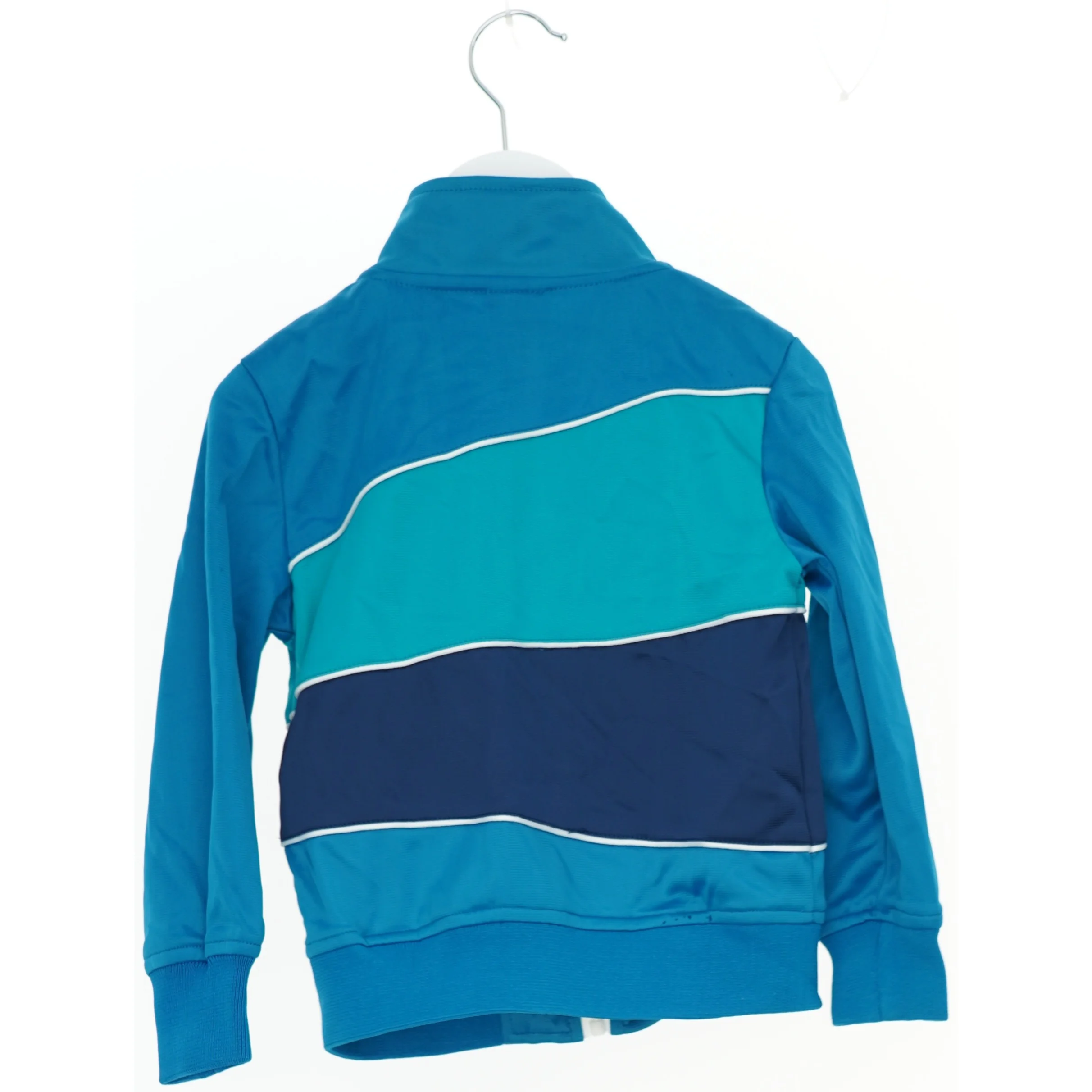 UV-bluse med lynlås fra Mads & Mette (str. 104)