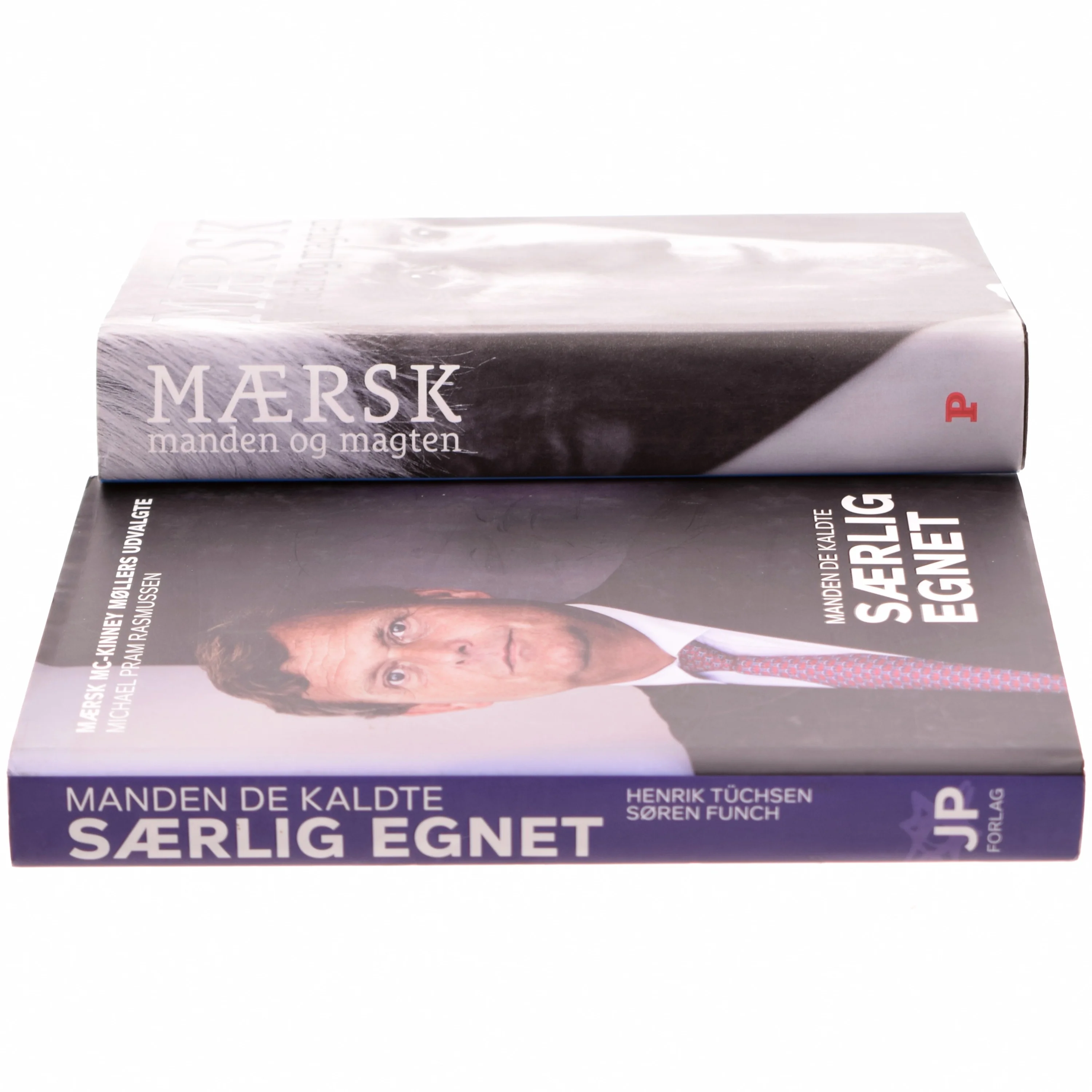 2 bøger fra Mærsk omhandlende Dynastiet Mærsk og Særlig Egnet 