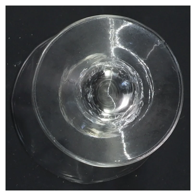 Drikkeglas på fod (str. 13x7,5 cm)