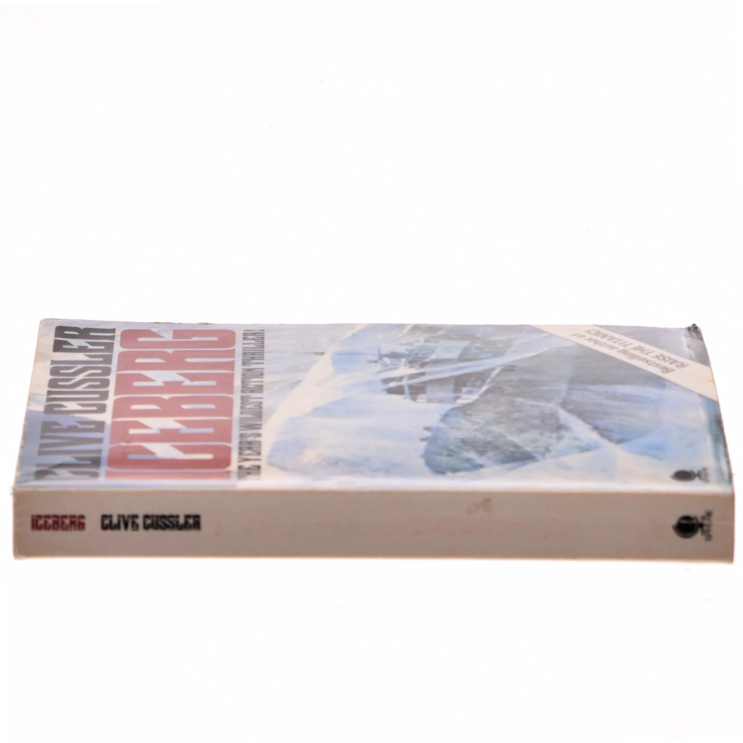 Iceberg af Clive Cussler (Bog)