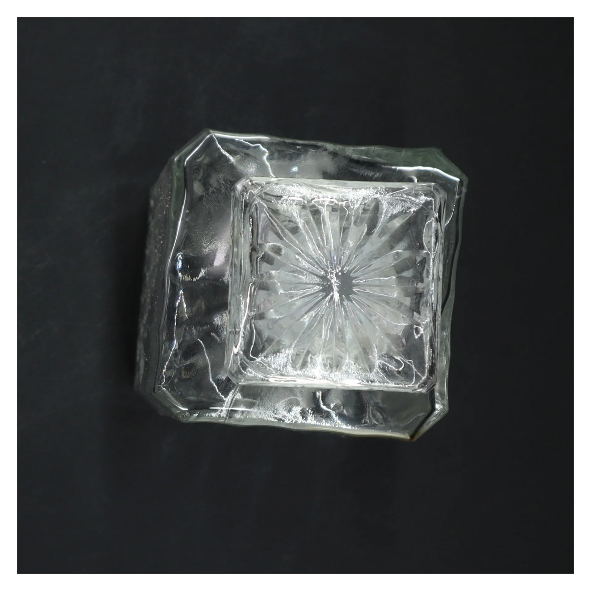 Glas karaffel med aftagelig prop (str. 24 cm)