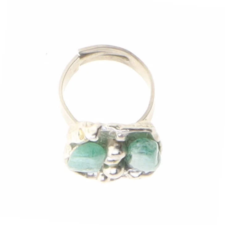 Sølv ring med grønne sten (str. 52 mm)