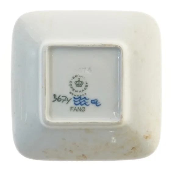 Royal Copenhagen vægplakette fra Royal Copenhagen (str. Ø 10,5 cm)