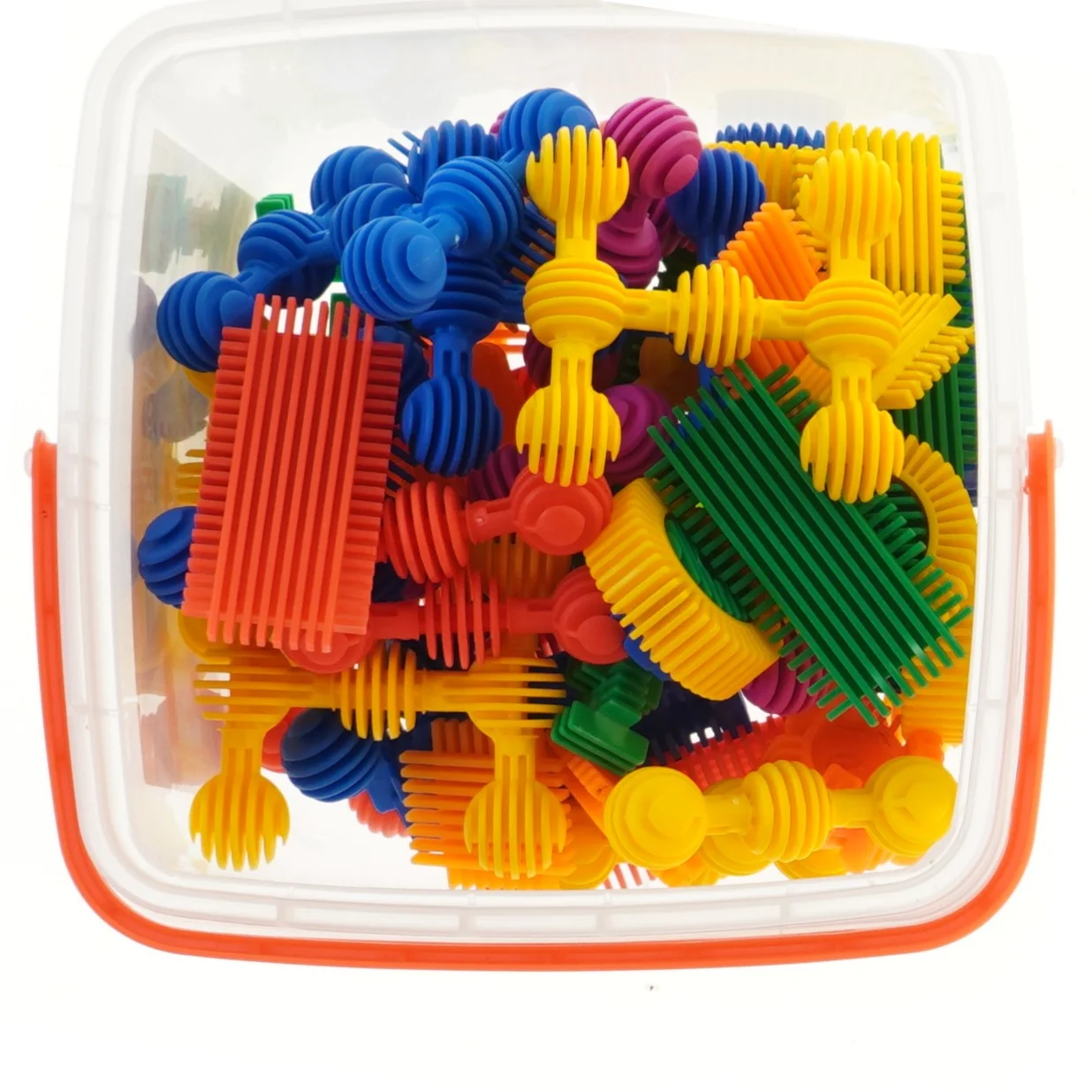 Byggeklodser i plastik fra Interstar (str. 18x18x15 cm)