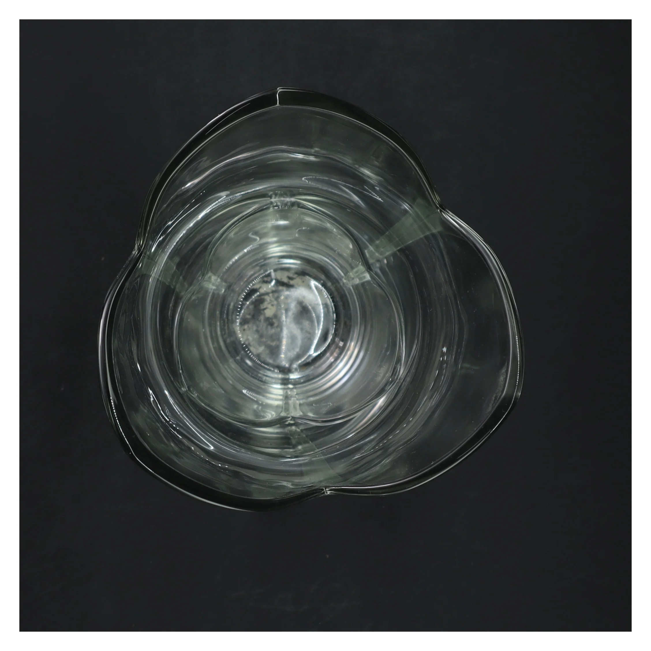 Glasvase (str. 23,5 cm)