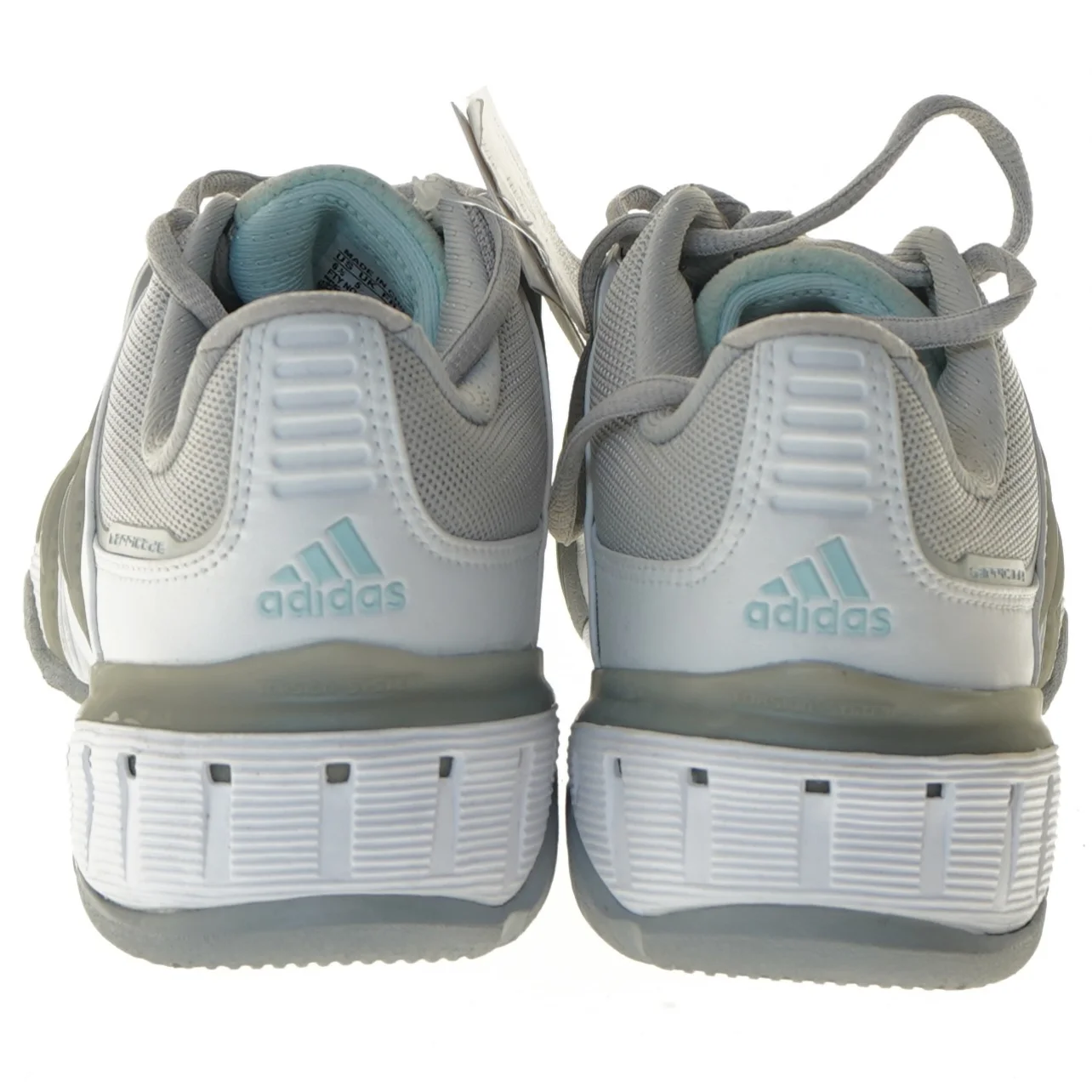 Adidas sportssko fra adidas (str. 38 )