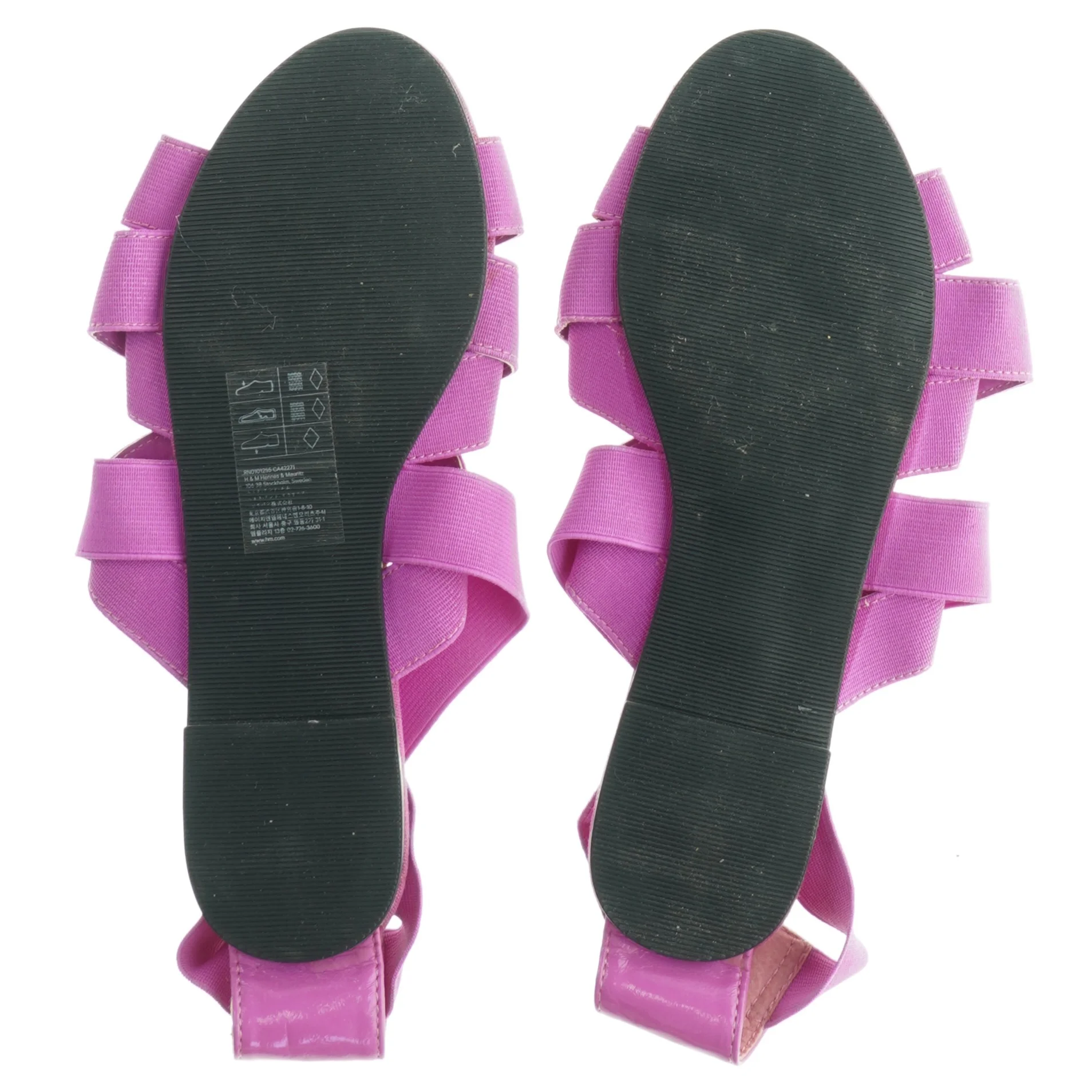 Violette sandaler med krydsremme fra Divided (str. 37)