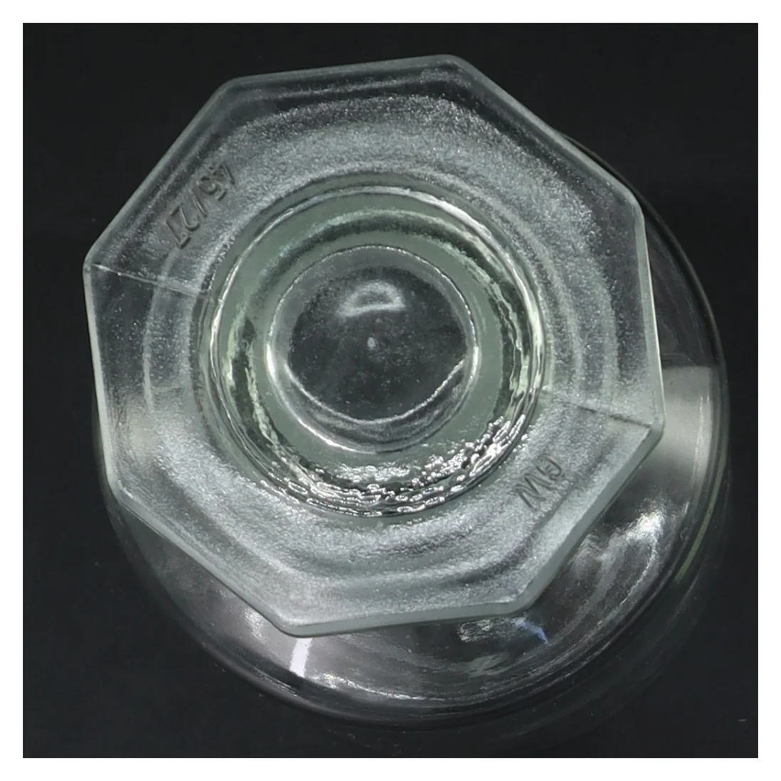 Glasflaske med låg (str. 18 cm)