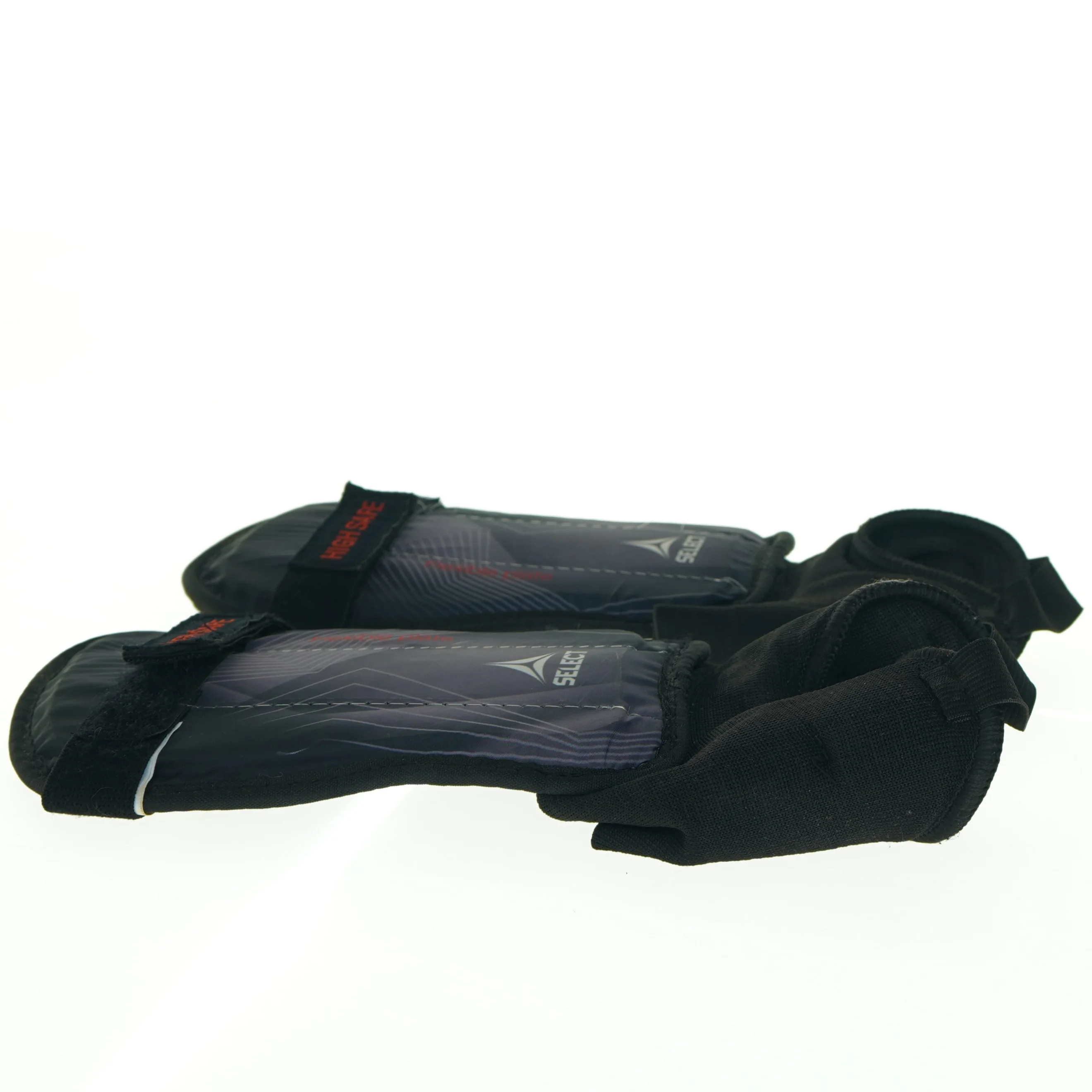 Fodbold benskinner fra Select (str. Længde. 27 cm. bredde, 13 cm)