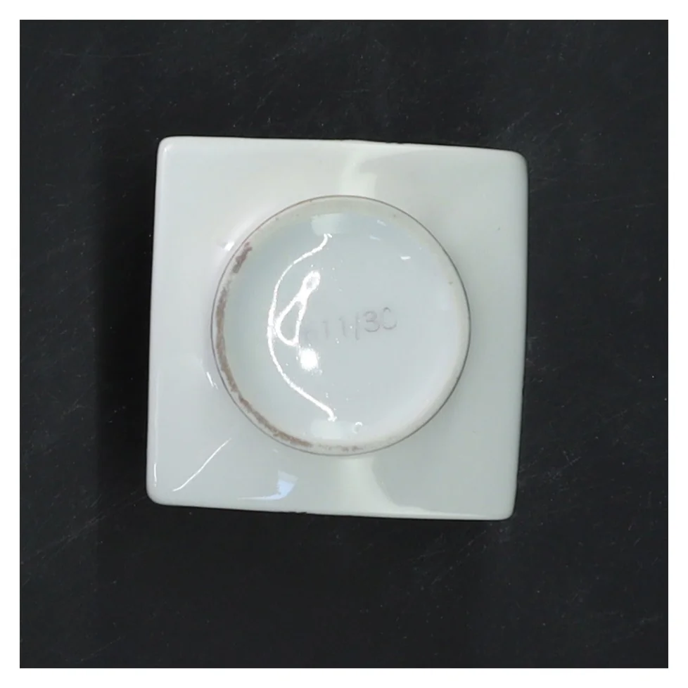 Dekorativ vase med Berleburg motiv (str. 8,5 cm)