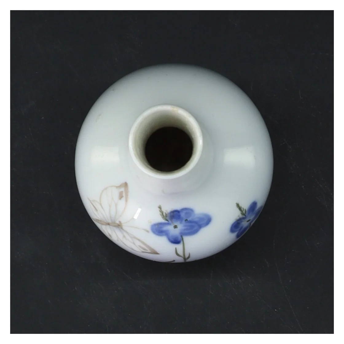 Kgl. Porcelæns vaser fra Royal Copenhagen (str. 14,5 cm)