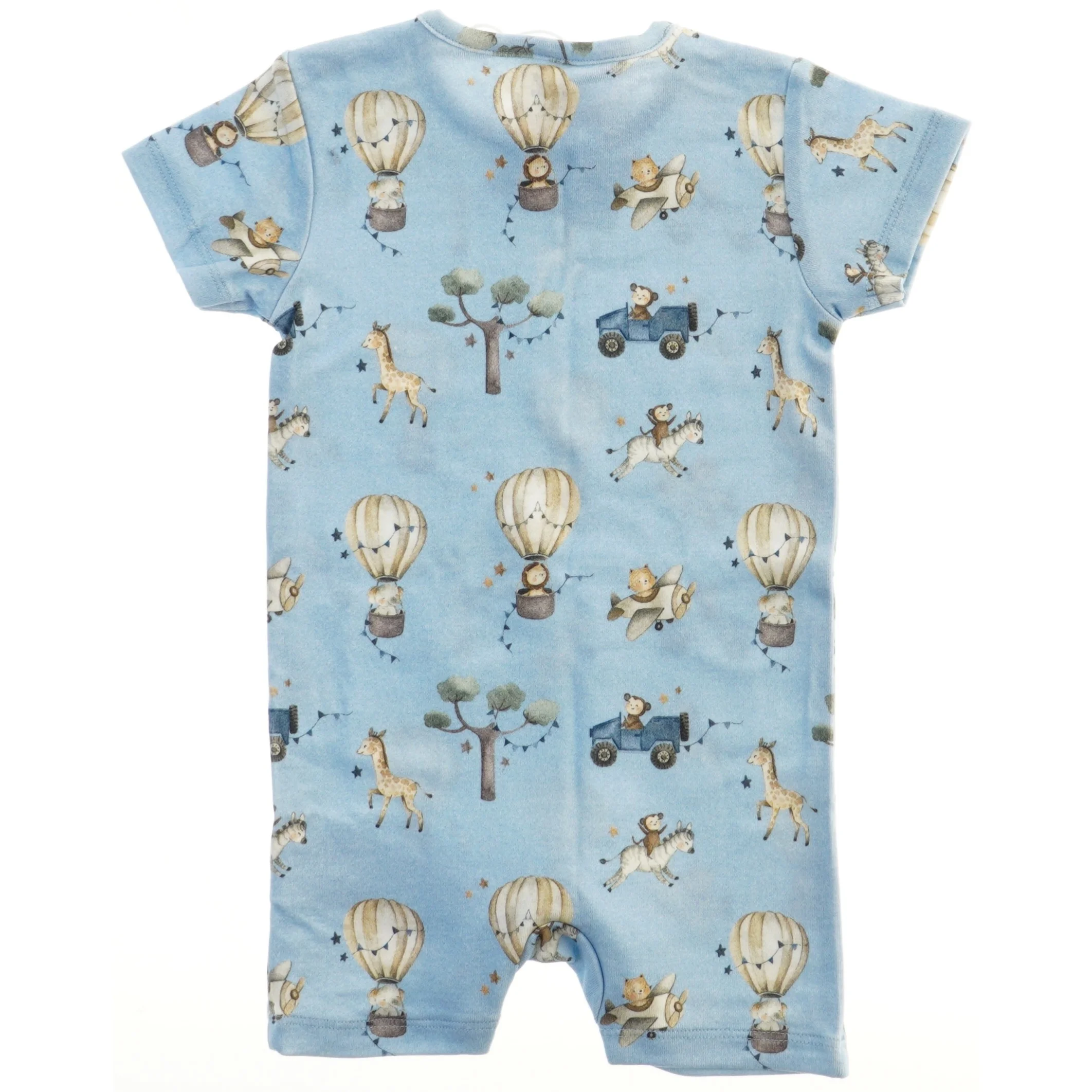 Ny Heldragt med luftballoner og giraffer fra Name It (str. 68)