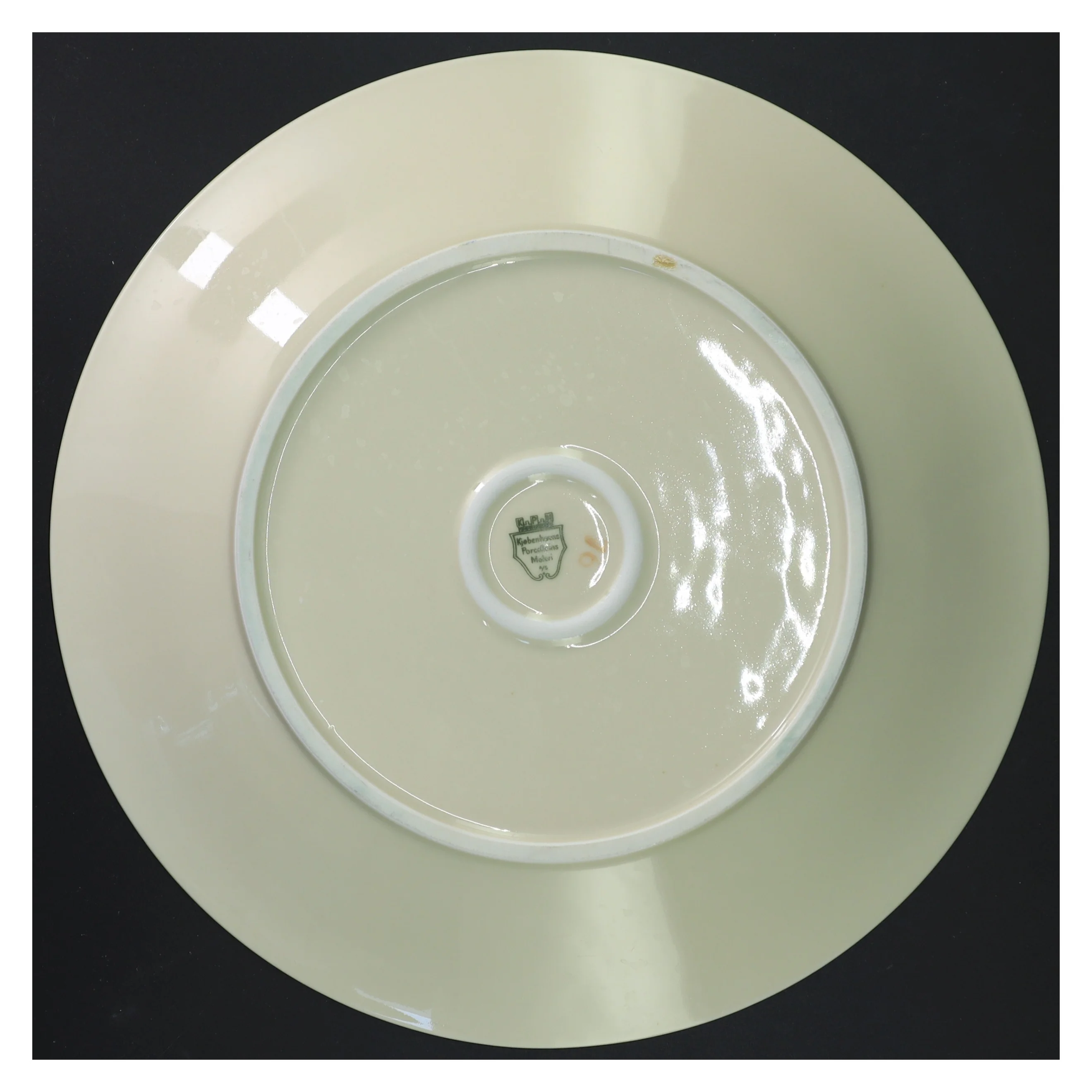 Porcelænsfad med blomstermønster fra KPM (str. Ø 27 cm)