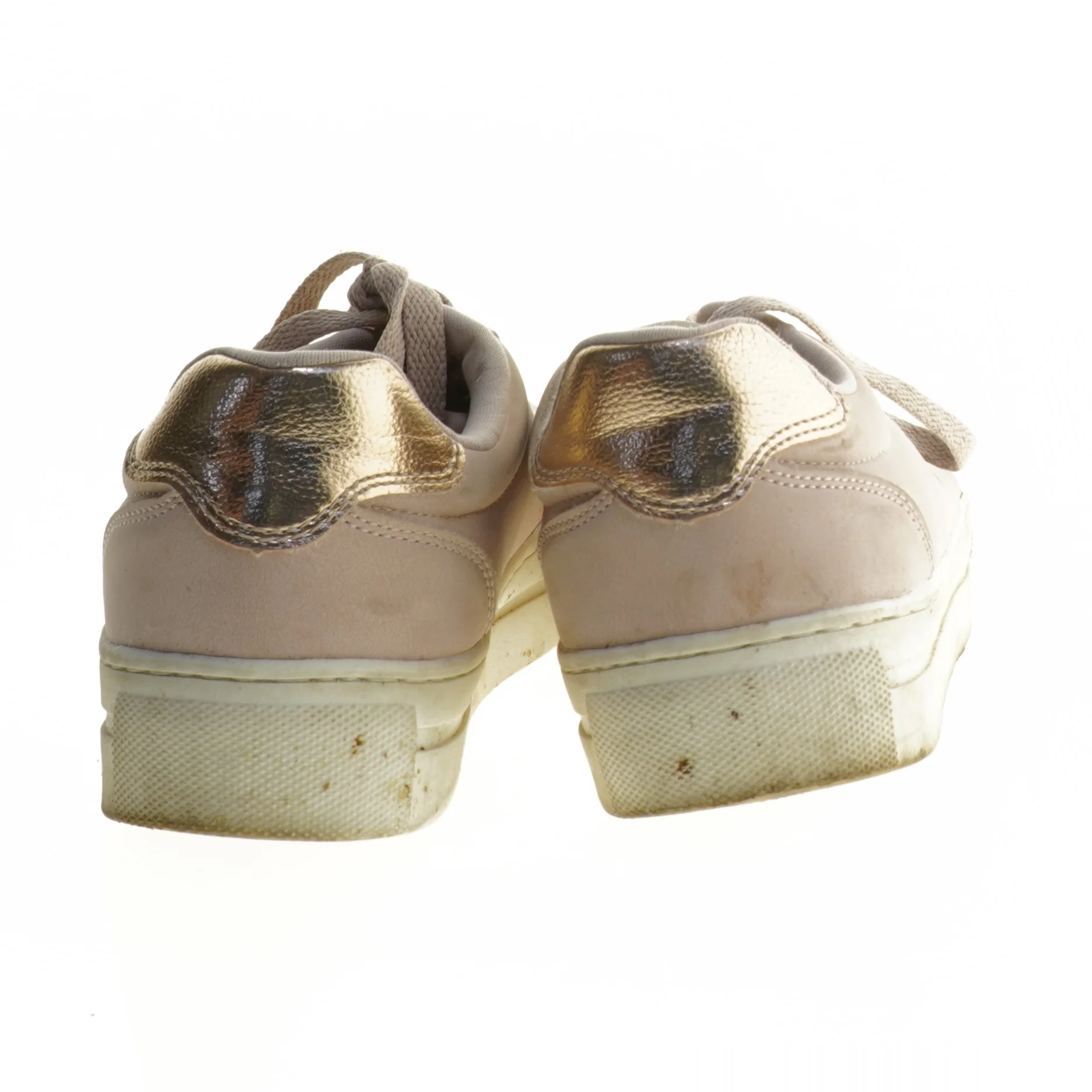 Brugte sneakers i størrelse 38 fra NANOK (str. 38 )