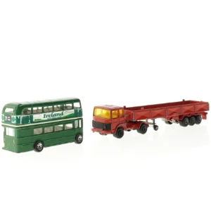 Matchbox legetøjsbiler fra Matchbox (str. Rød 24 cm, grøn 12 cm)