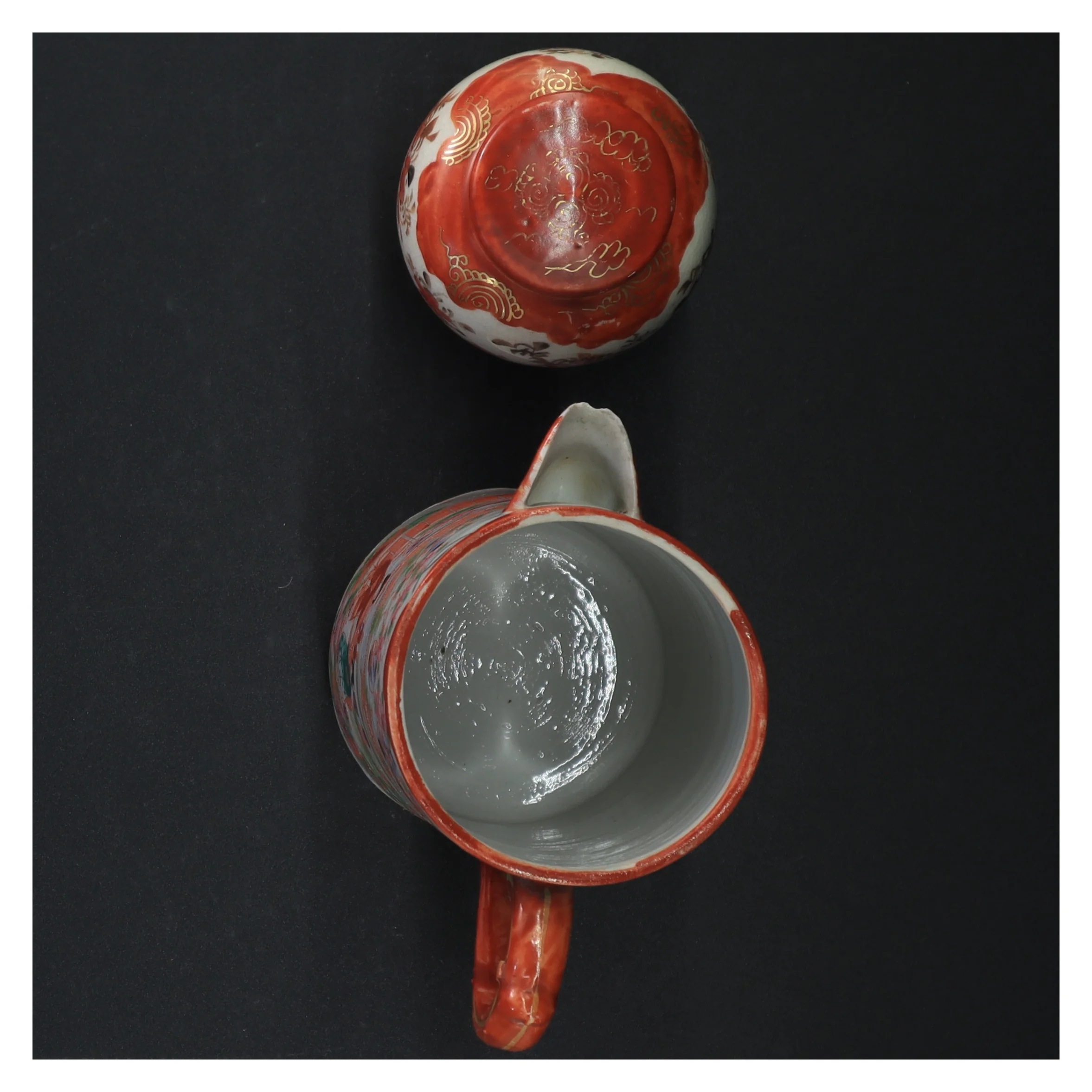 Japansk kande og vase med låg (str. 14 x 8,5 cm 9,5 x ø 7 cm)