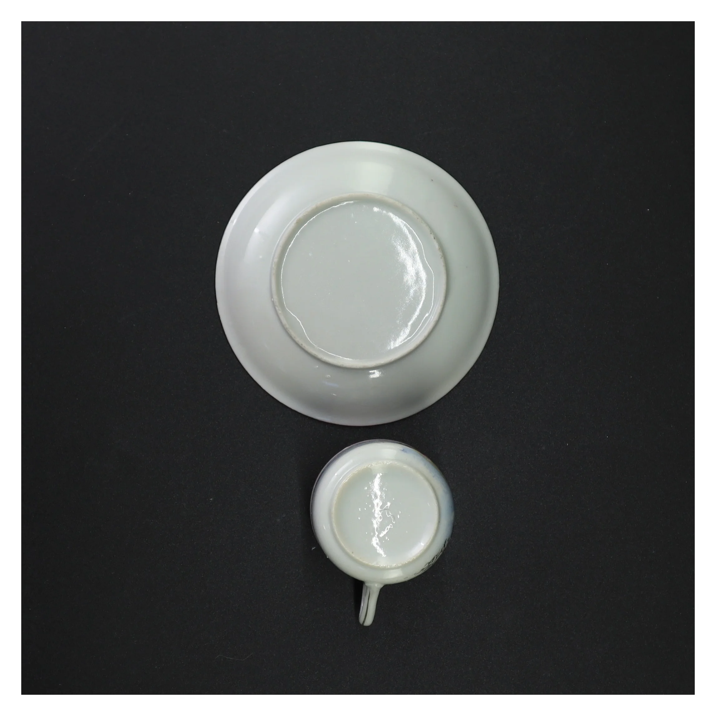 Kinesisk thekop med underkop (str. 11 x 6 cm)