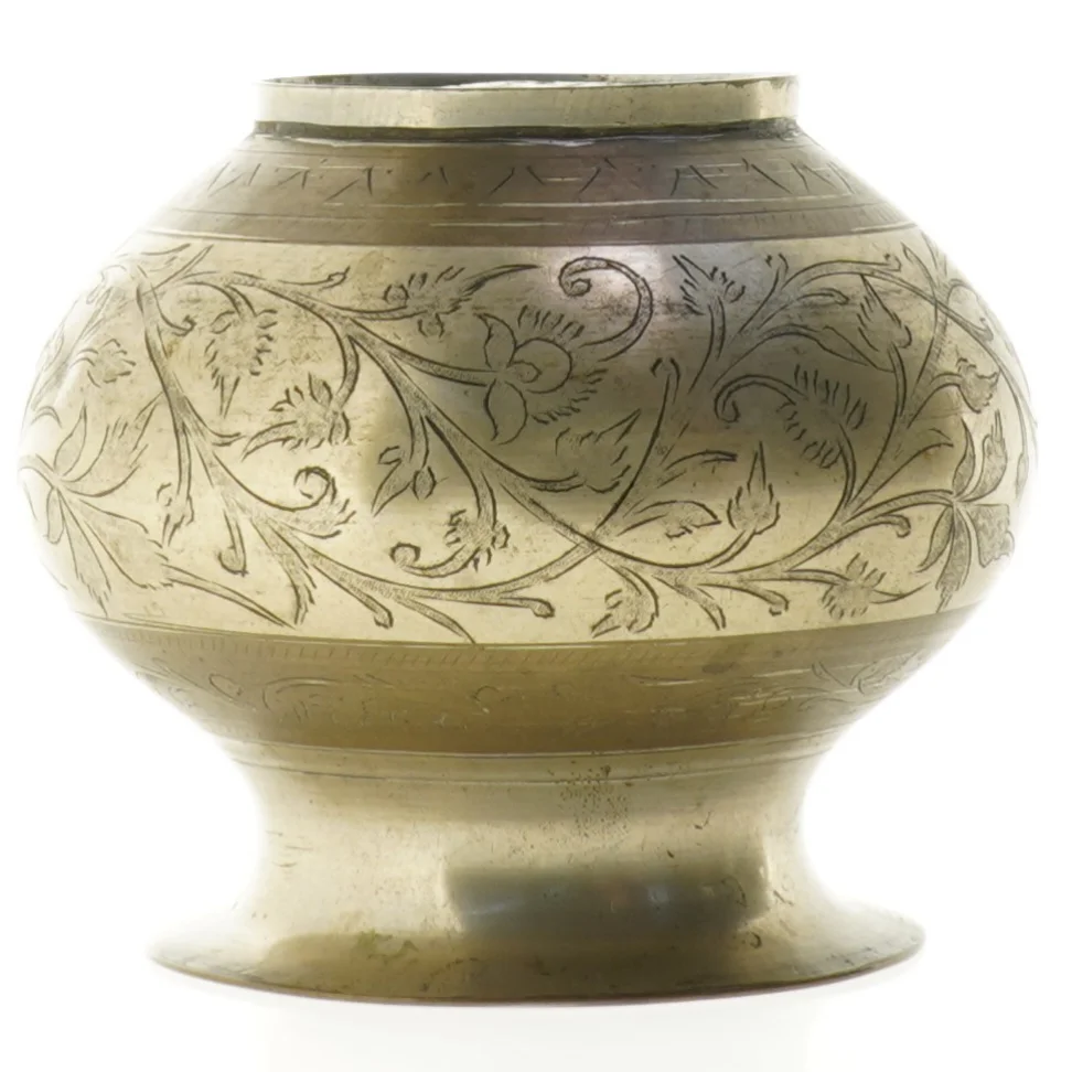 Messingvase (str. 12 x 14 cm)