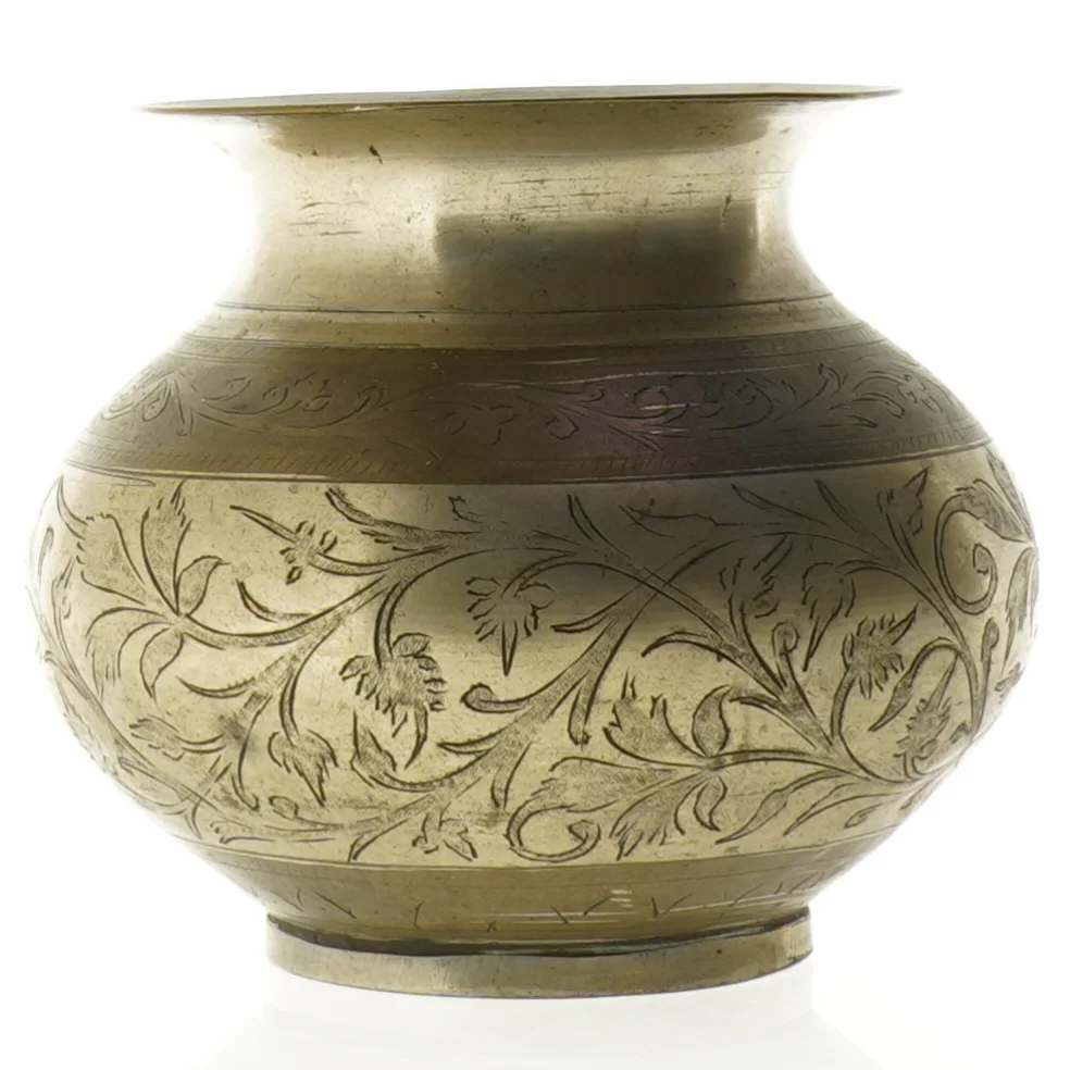 Messingvase (str. 12 x 14 cm)