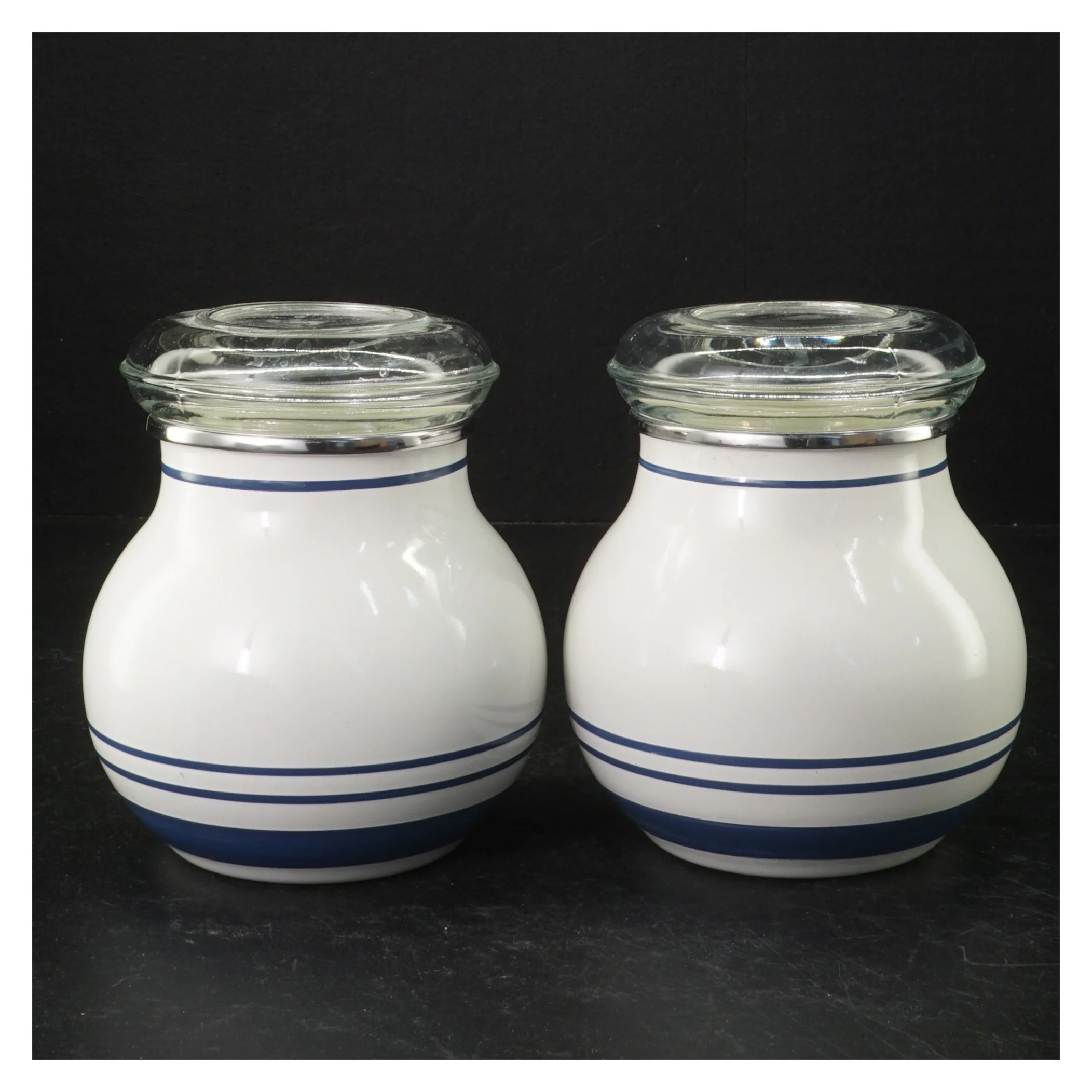 Krukker med glaslåg fra IKEA