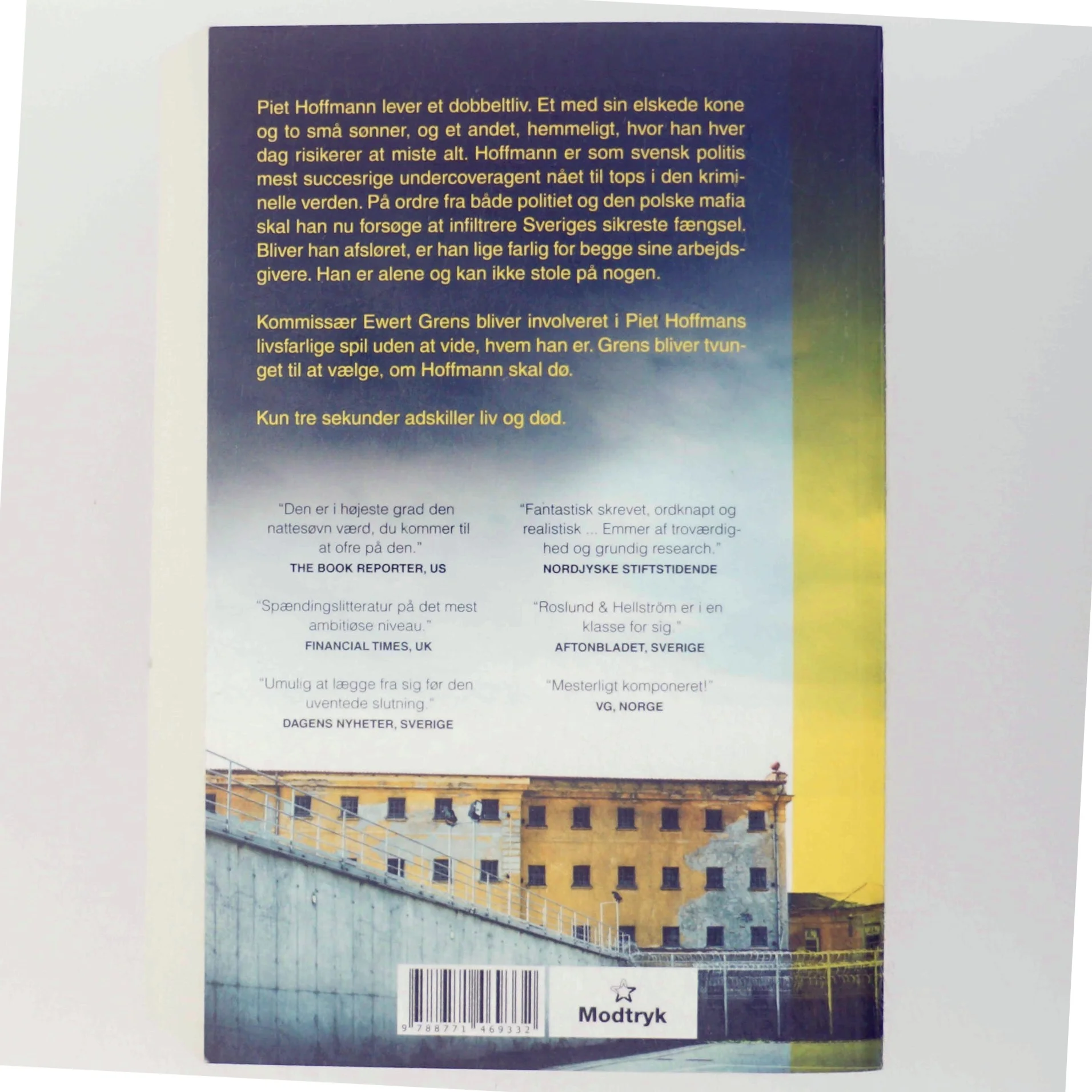 Tre sekunder af Anders Roslund, Börge Hellström (Bog)