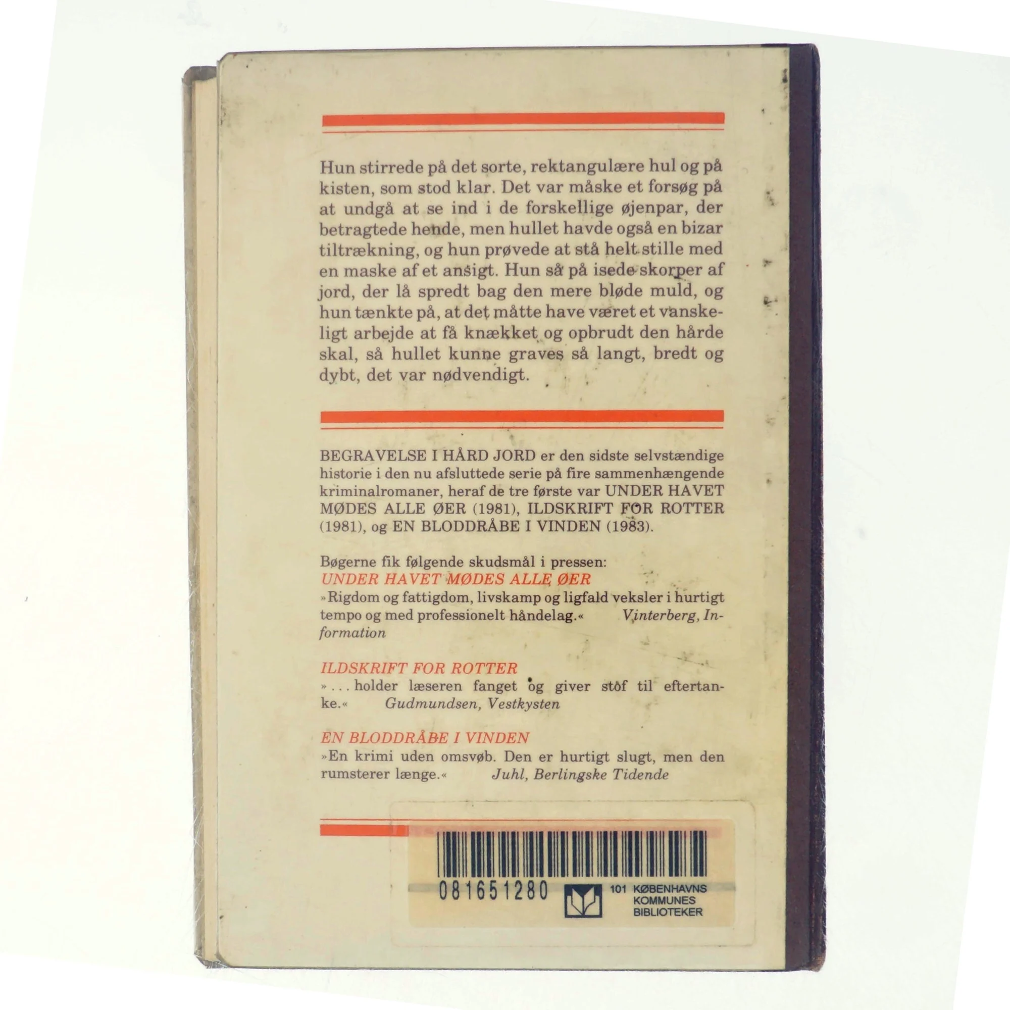 Begravelse i hård jord af Henning Mortensen