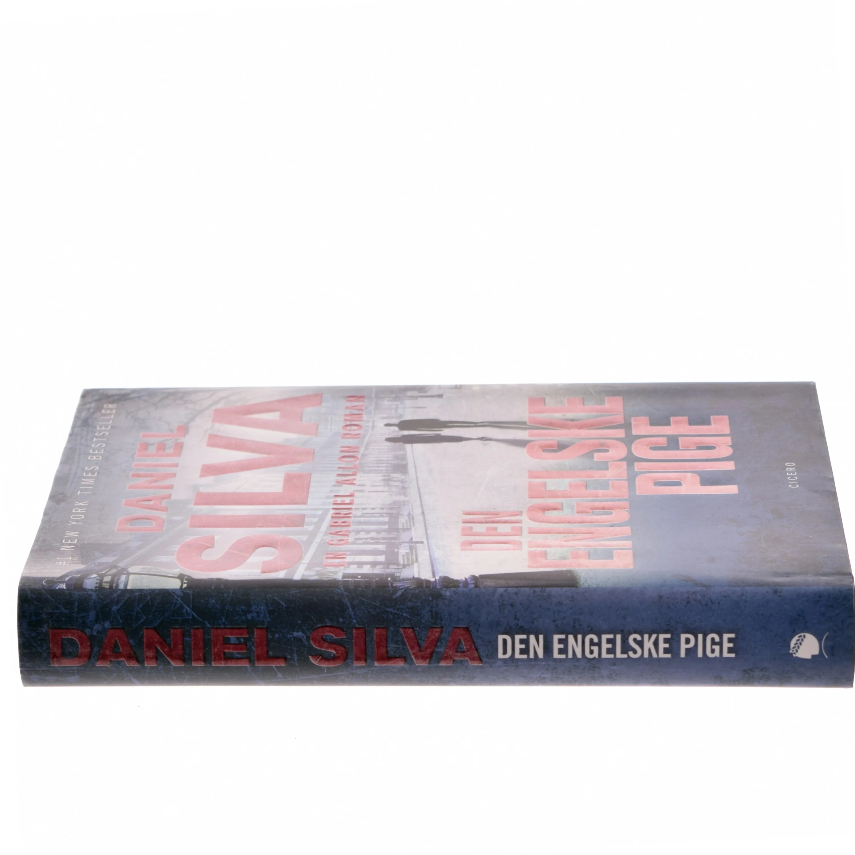 Den engelske pige af Daniel Silva (Bog)