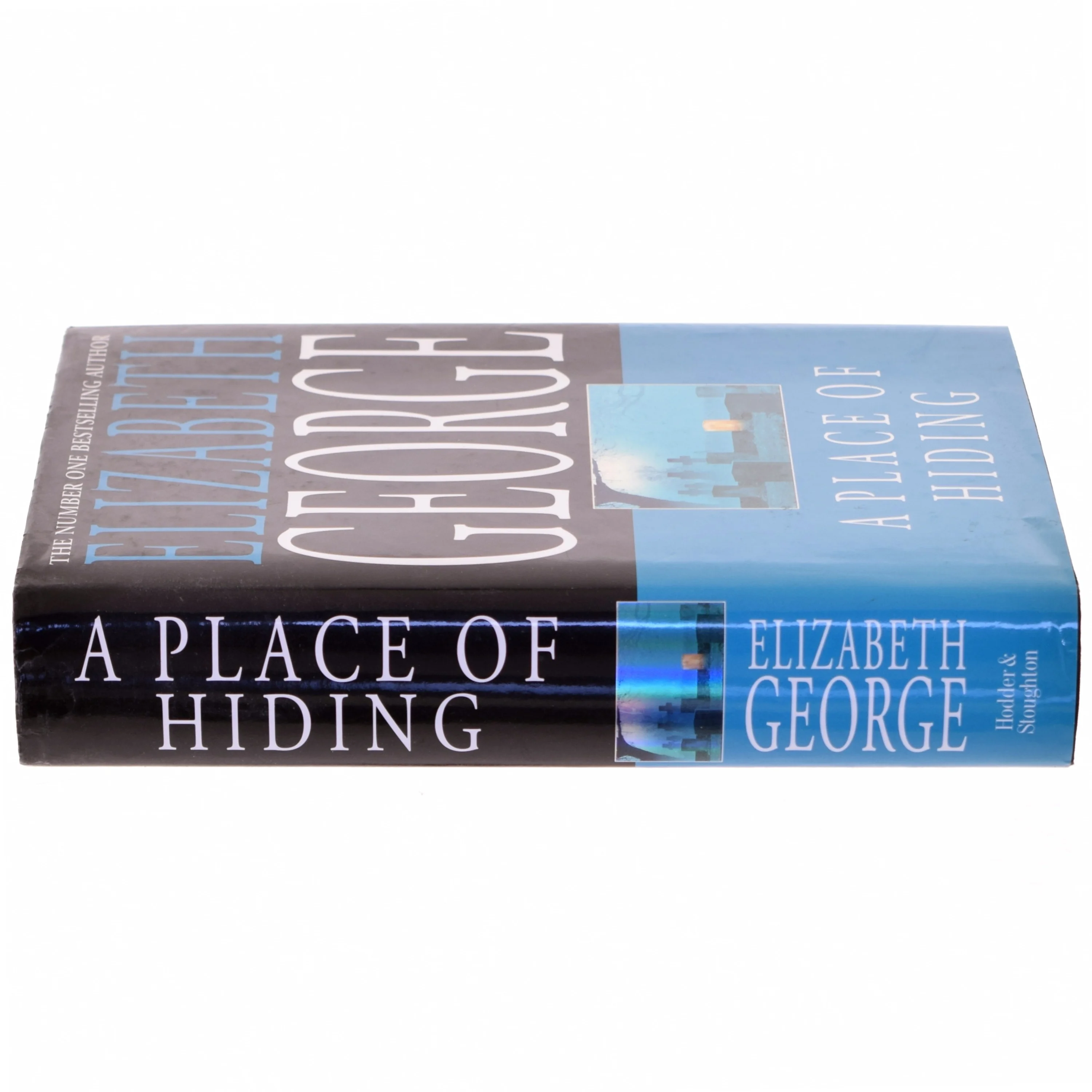 A place of hiding af Elizabeth George (Bog)