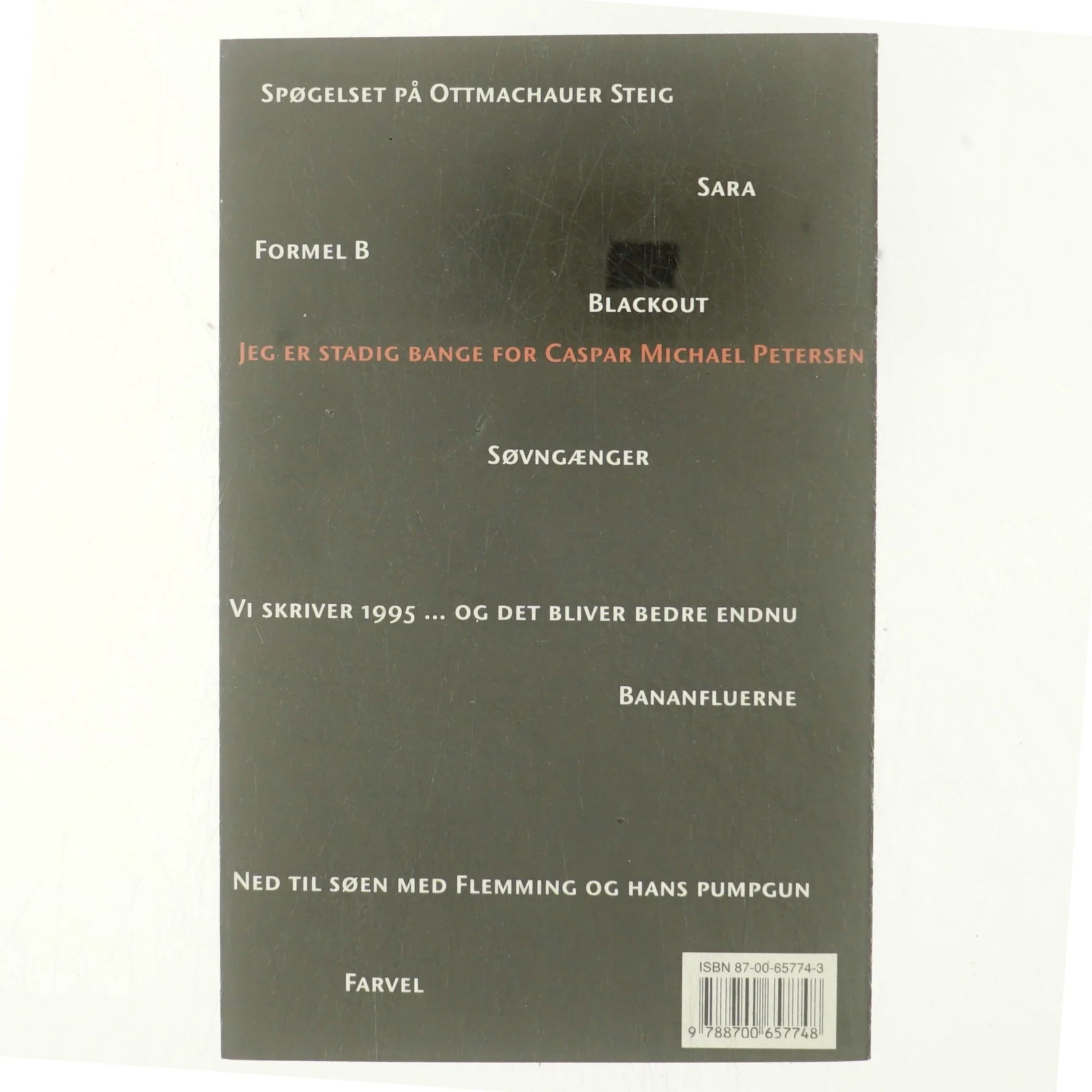 Jeg er stadig bange for Caspar Michael Petersen : noveller af Jan Sonnergaard (Bog)