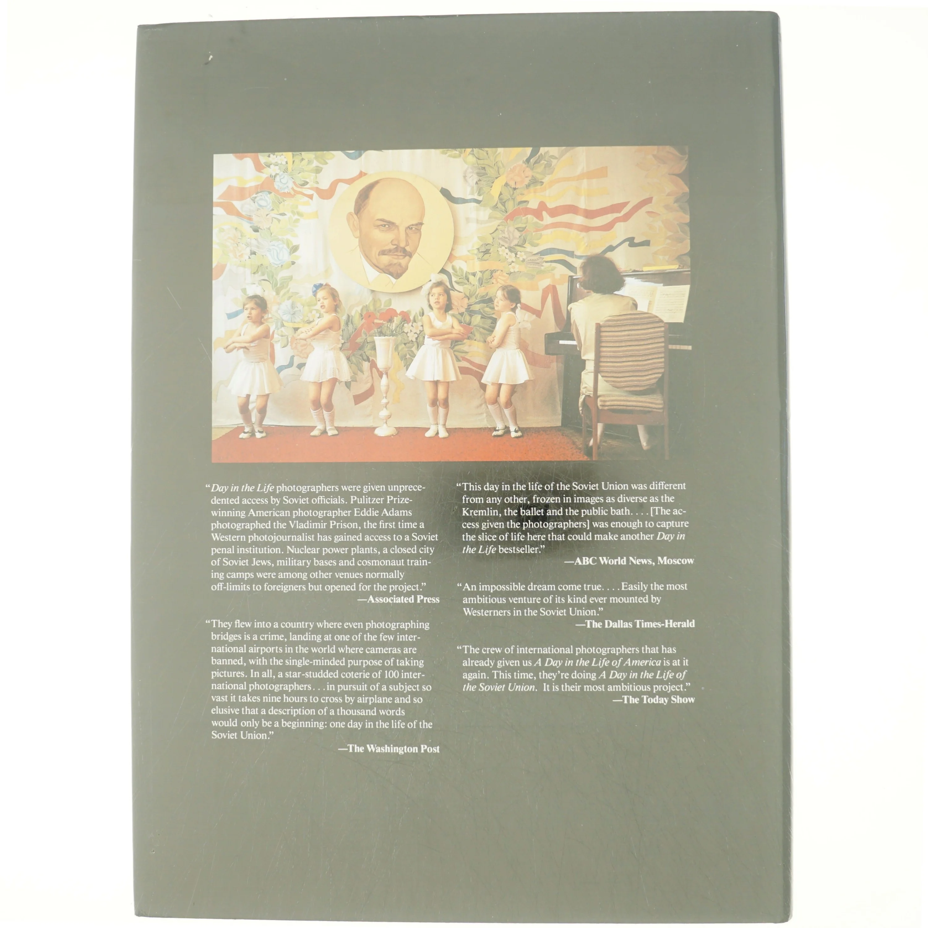 A day in the life of the Soviet Union