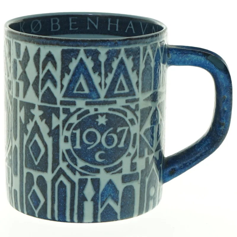 Blå keramikkrus med København 1967 motiv fra Bing & Grøndahl (str. 12 x 10 cm)