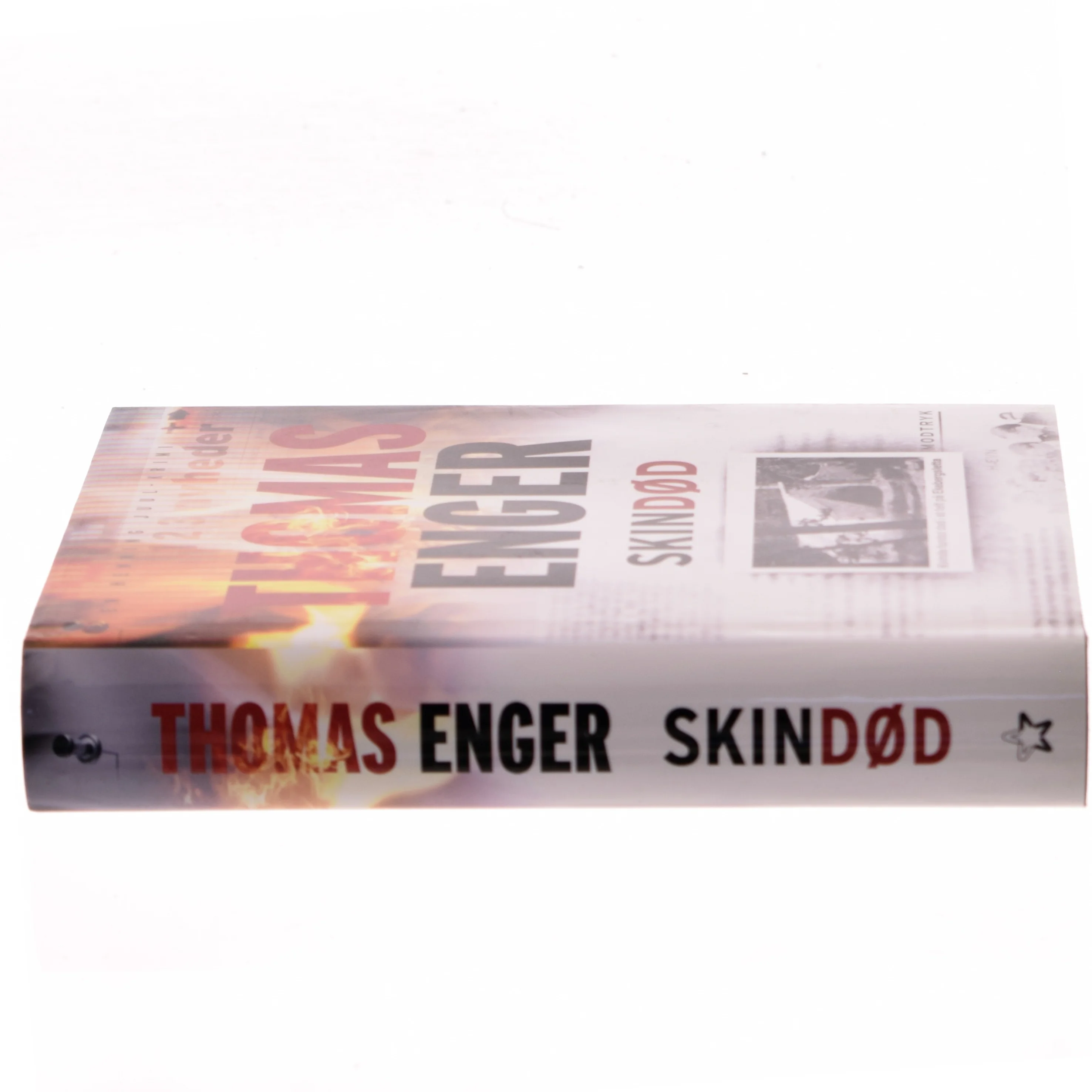Skindød af Thomas Enger (Bog)