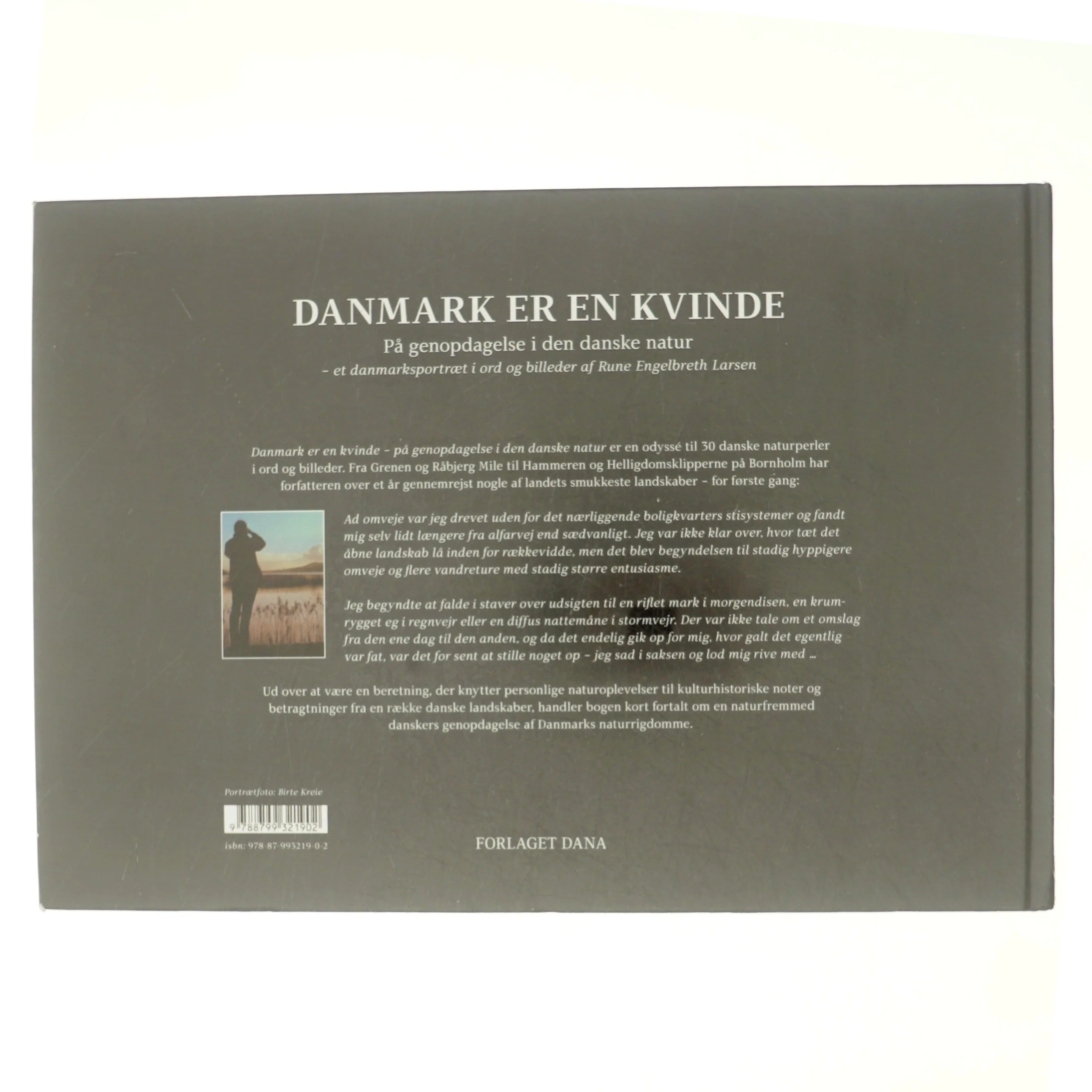 Danmark er en kvinde af Rune Engelbreth Larsen (Bog)