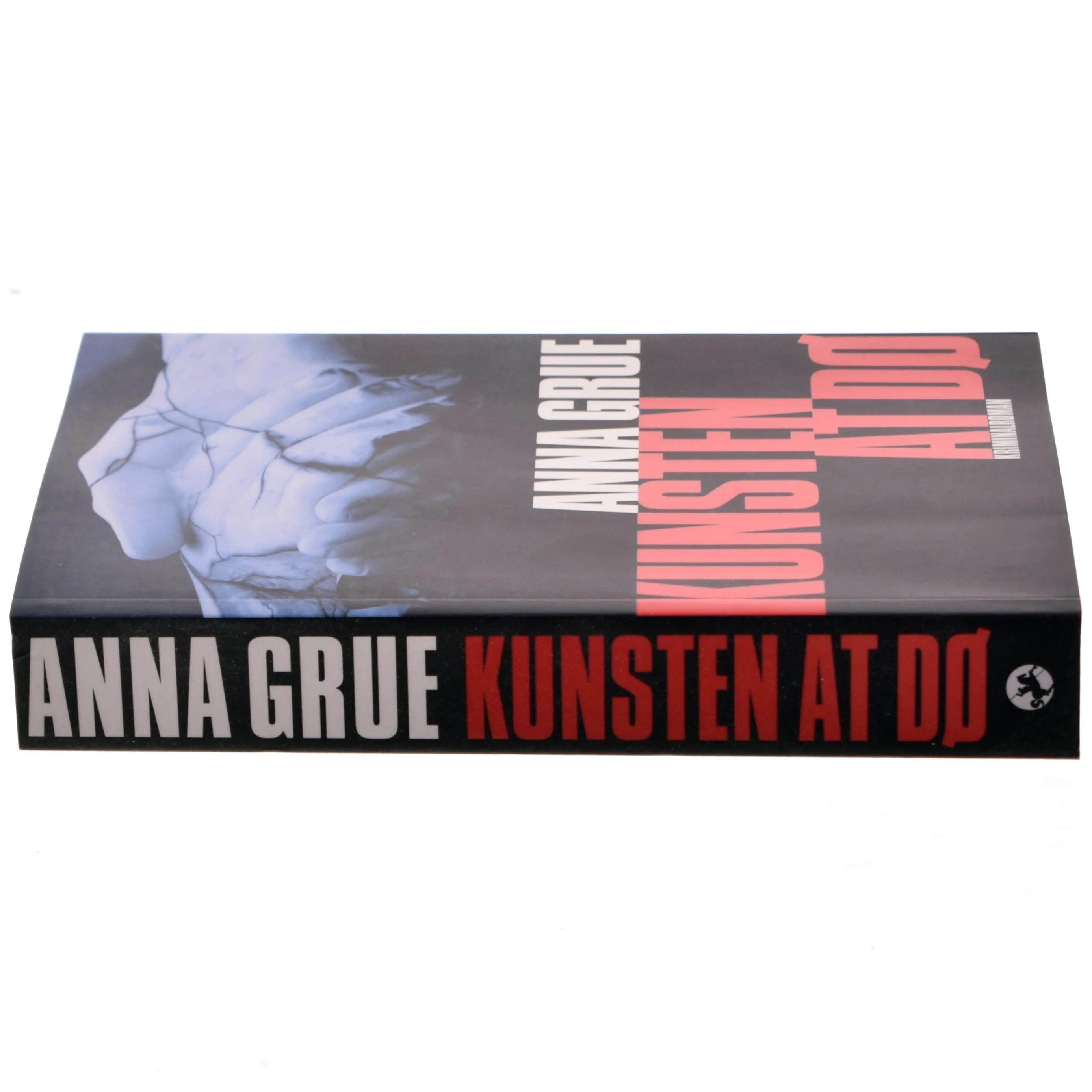 Kunsten at dø af Anna Grue (Bog)