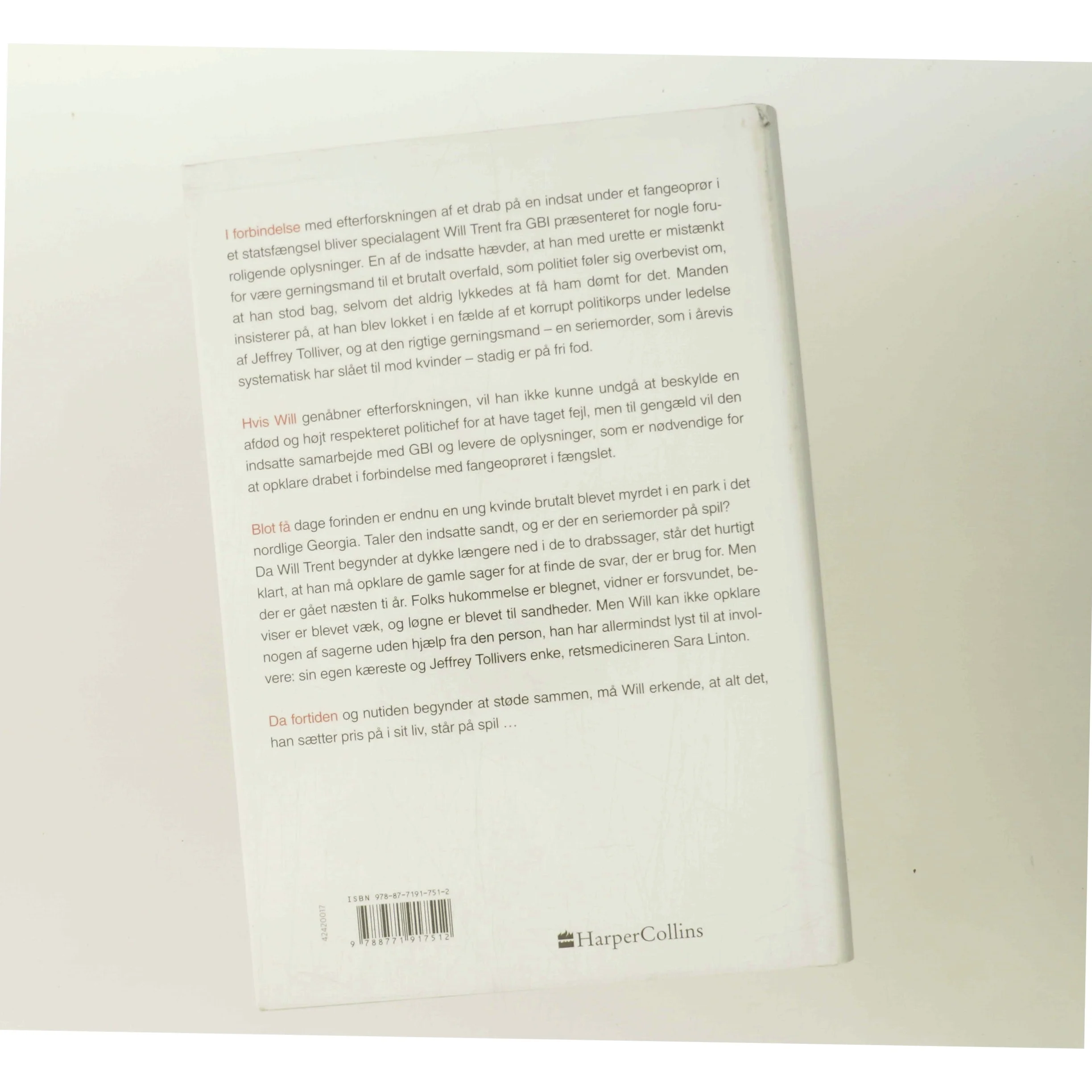 De tavse kvinder af Karin Slaughter (Bog)