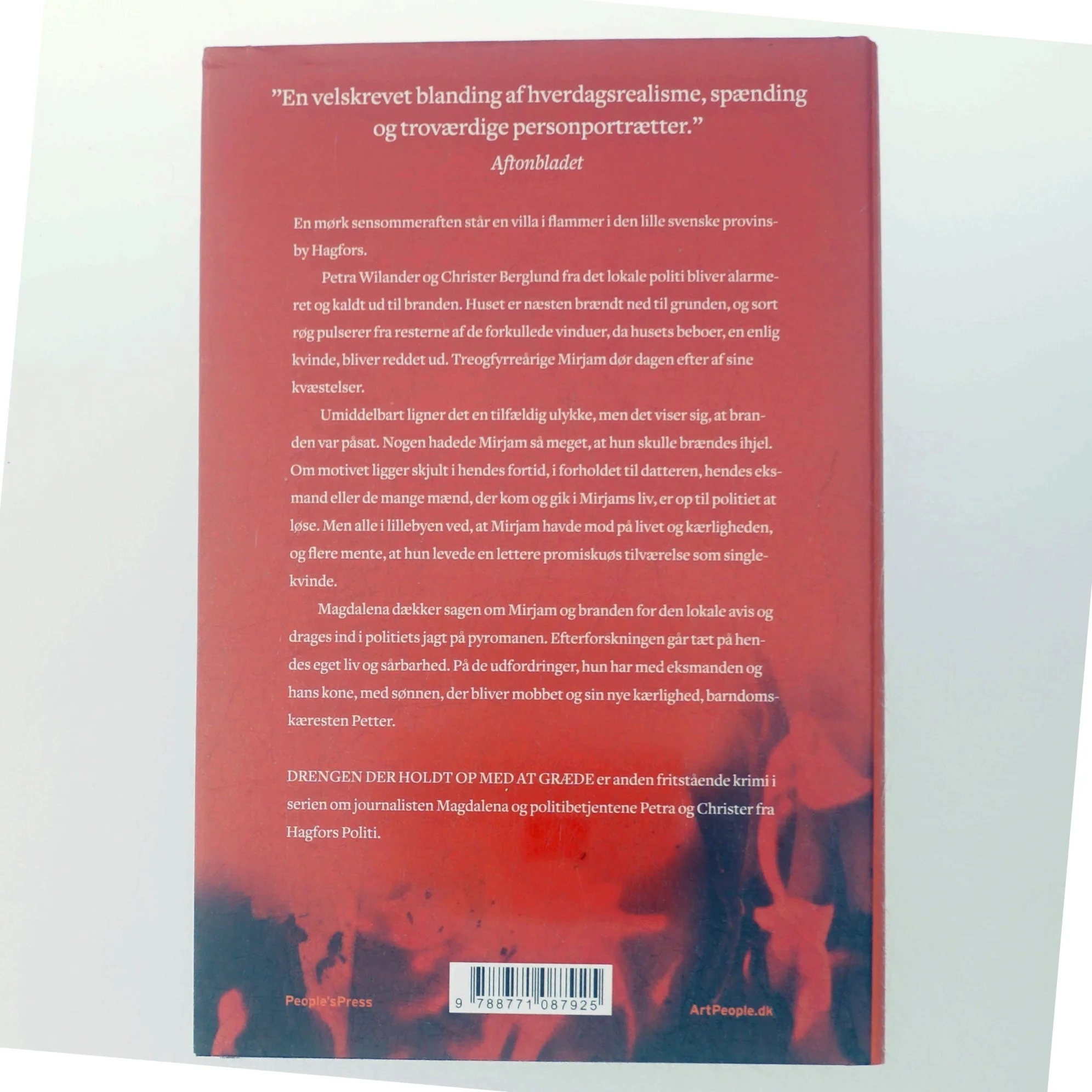 Drengen der holdt op med at græde af Ninni Schulman (Bog)