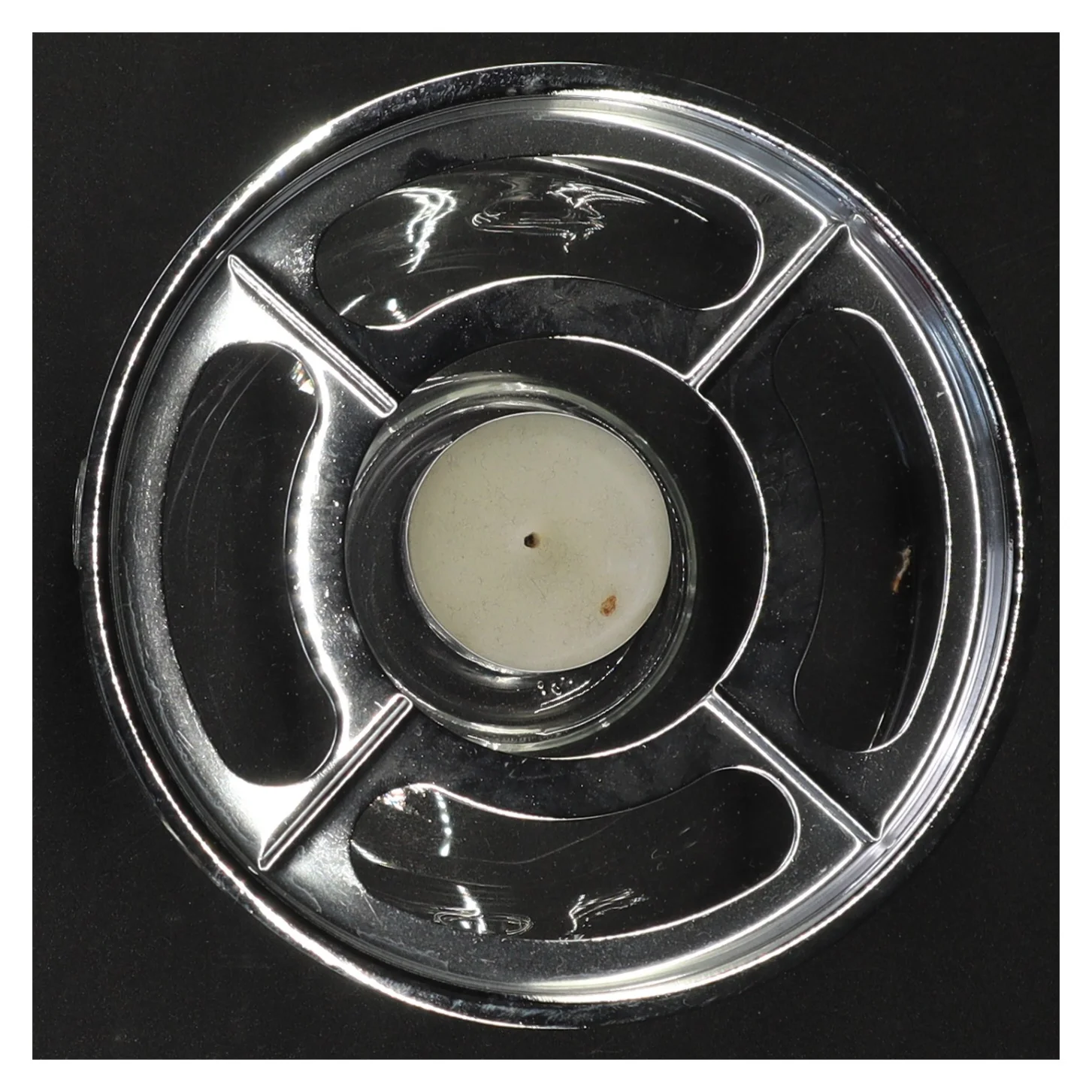 Varmer med fyrfadslys fra Bodum (str. Diameter 13 cm h 7 cm)