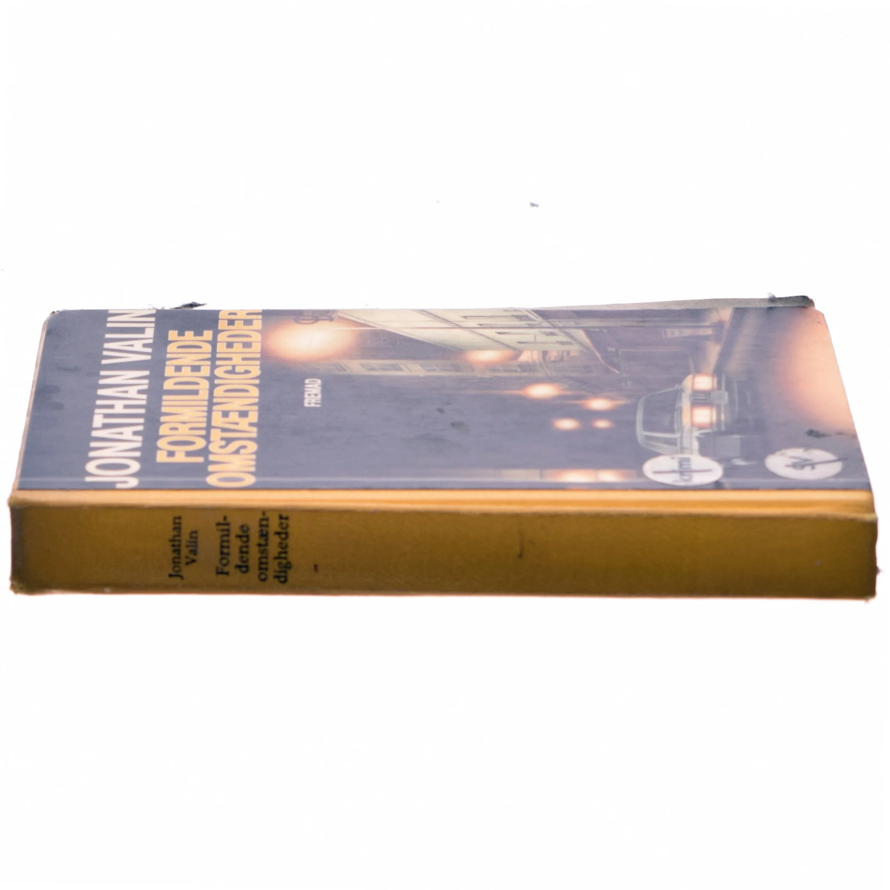 Formildende omstændigheder af Jonathan Valin