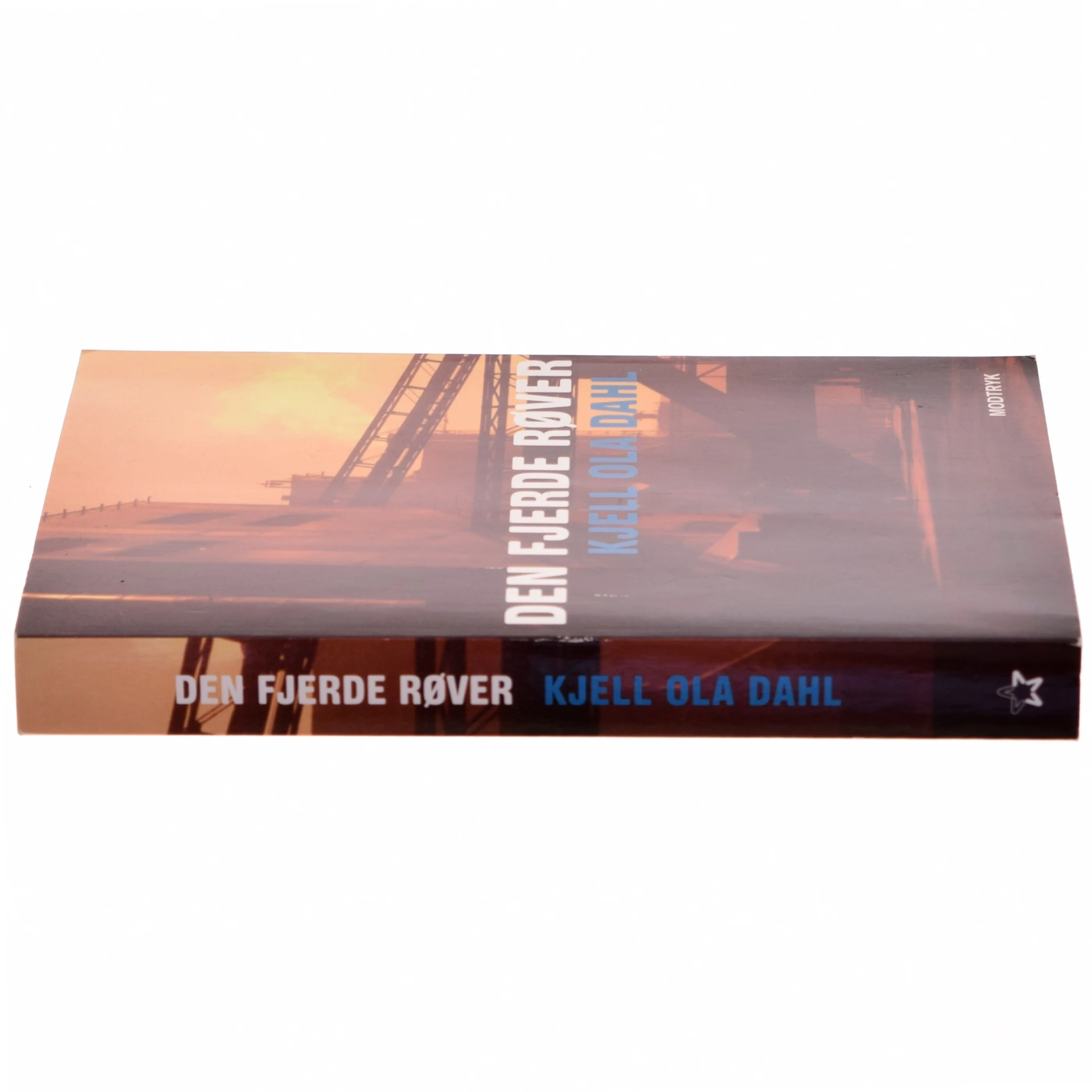 Den fjerde røver af Kjell Ola Dahl (Bog)