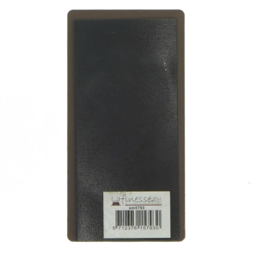 Metal skilt med budskab fra La Finesse (str. 10x5 cm)