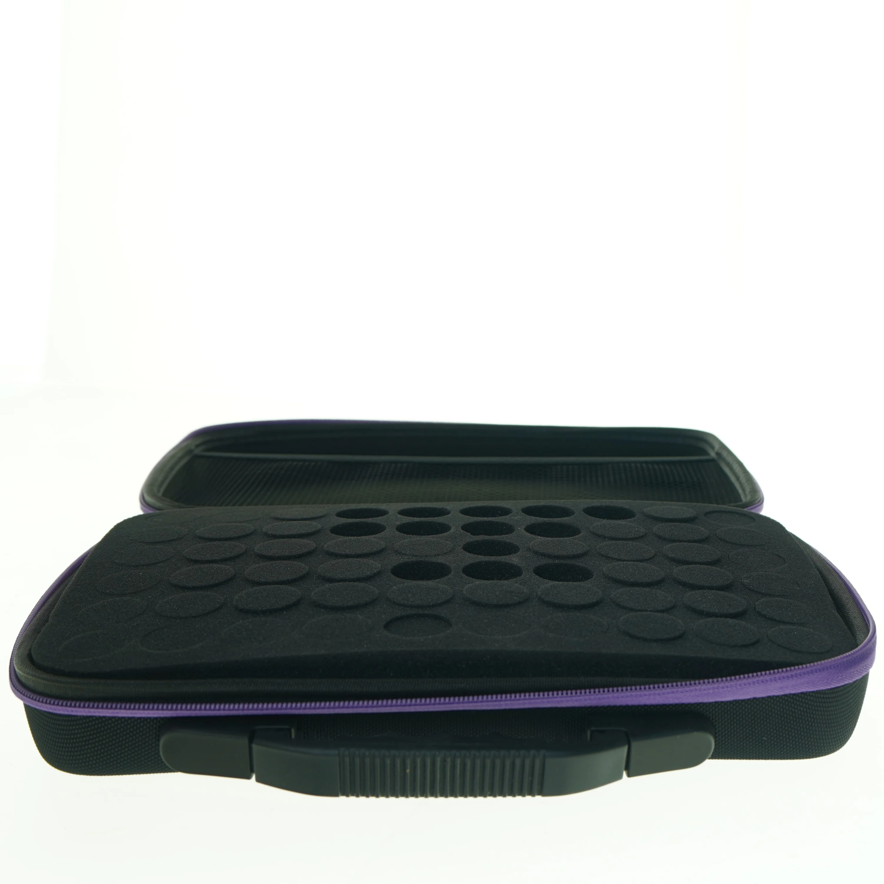 Beskyttende opbevaringsetui (str. 33 x 25 cm)