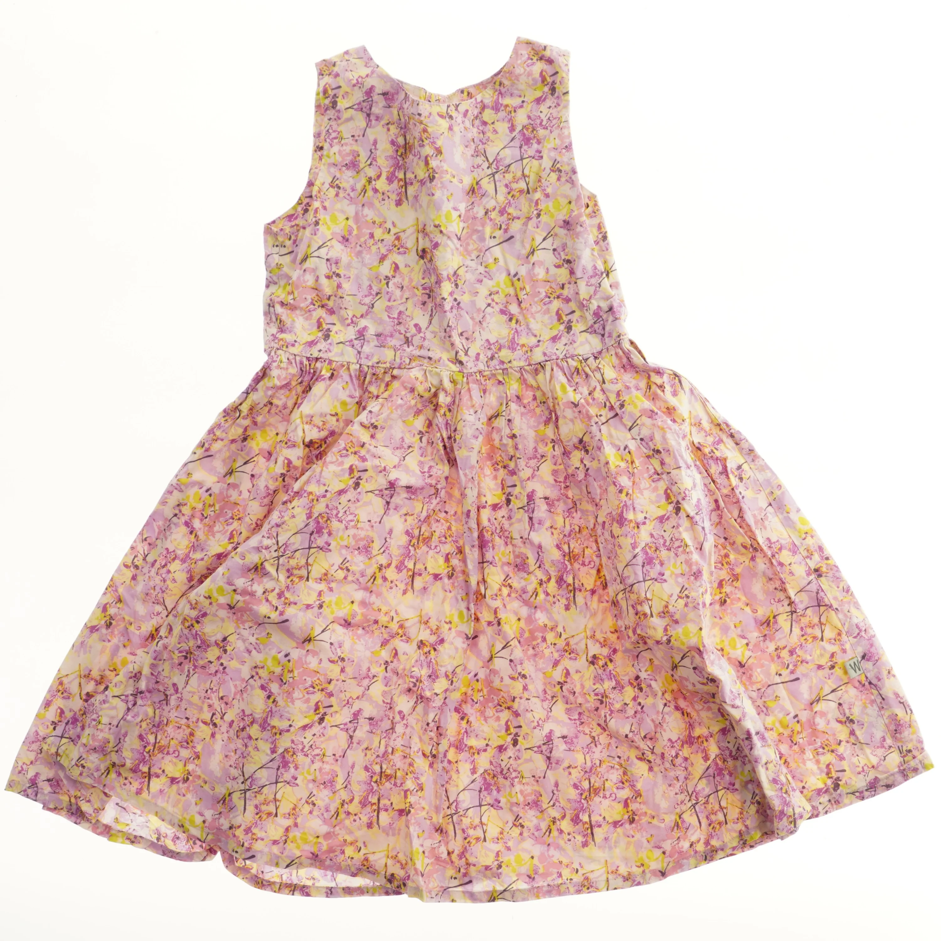 Blomstret kjole fra Wheat (str. 116)