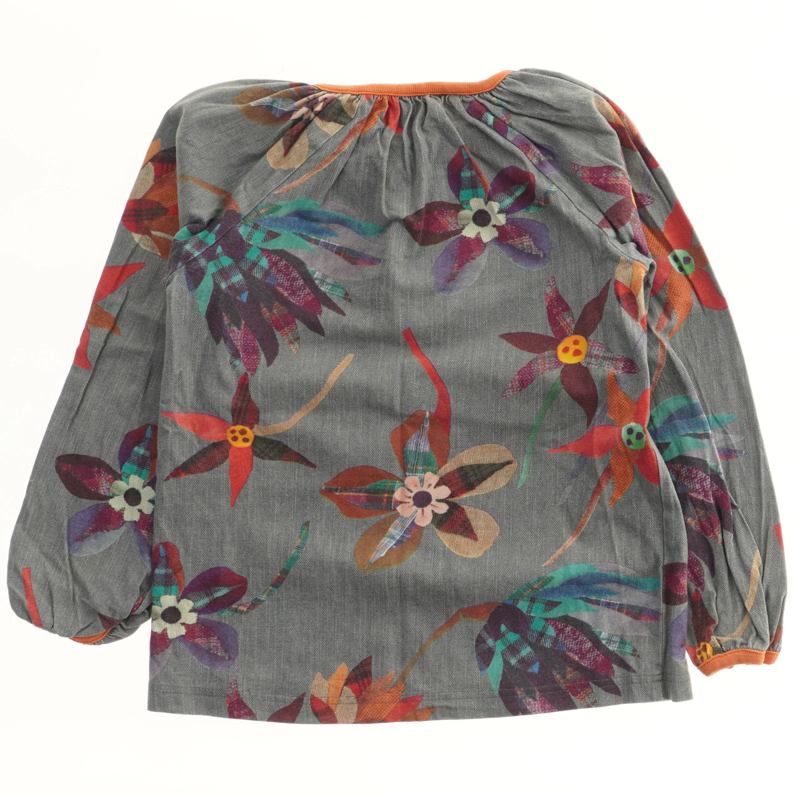 Bluse med blomsterprint fra Molo (str. 116)