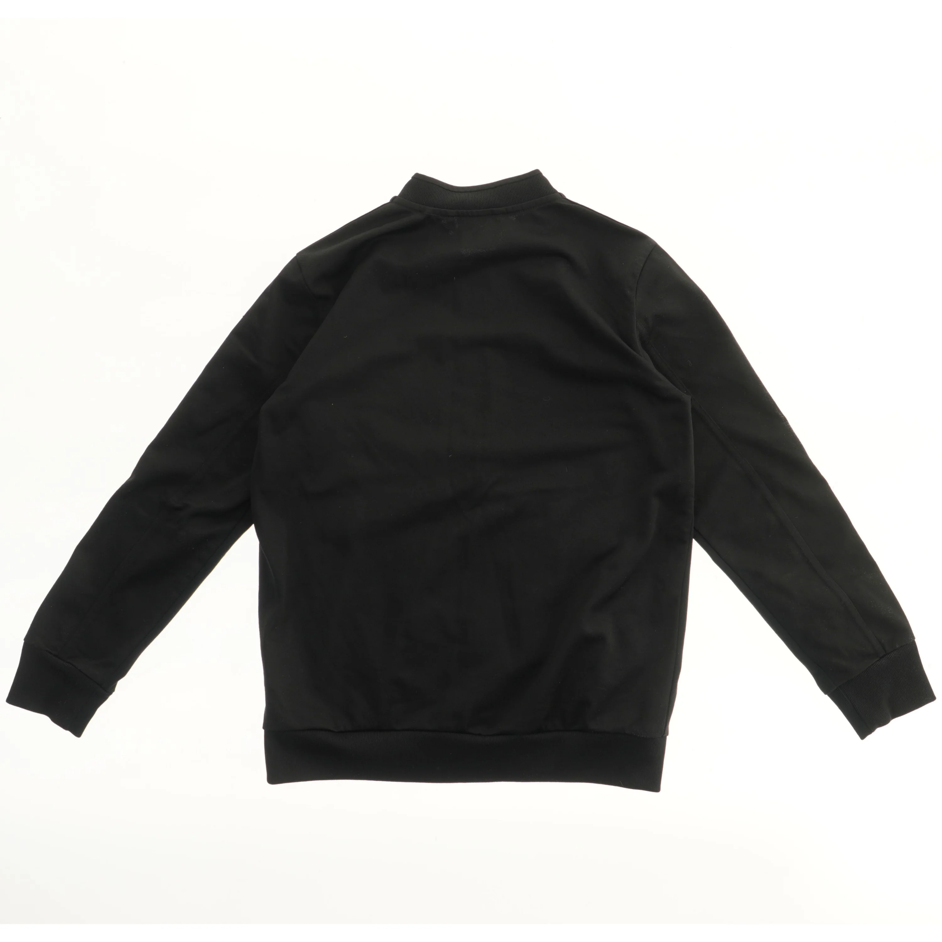 Sort sportstrøje fra Adidas (str. 140)