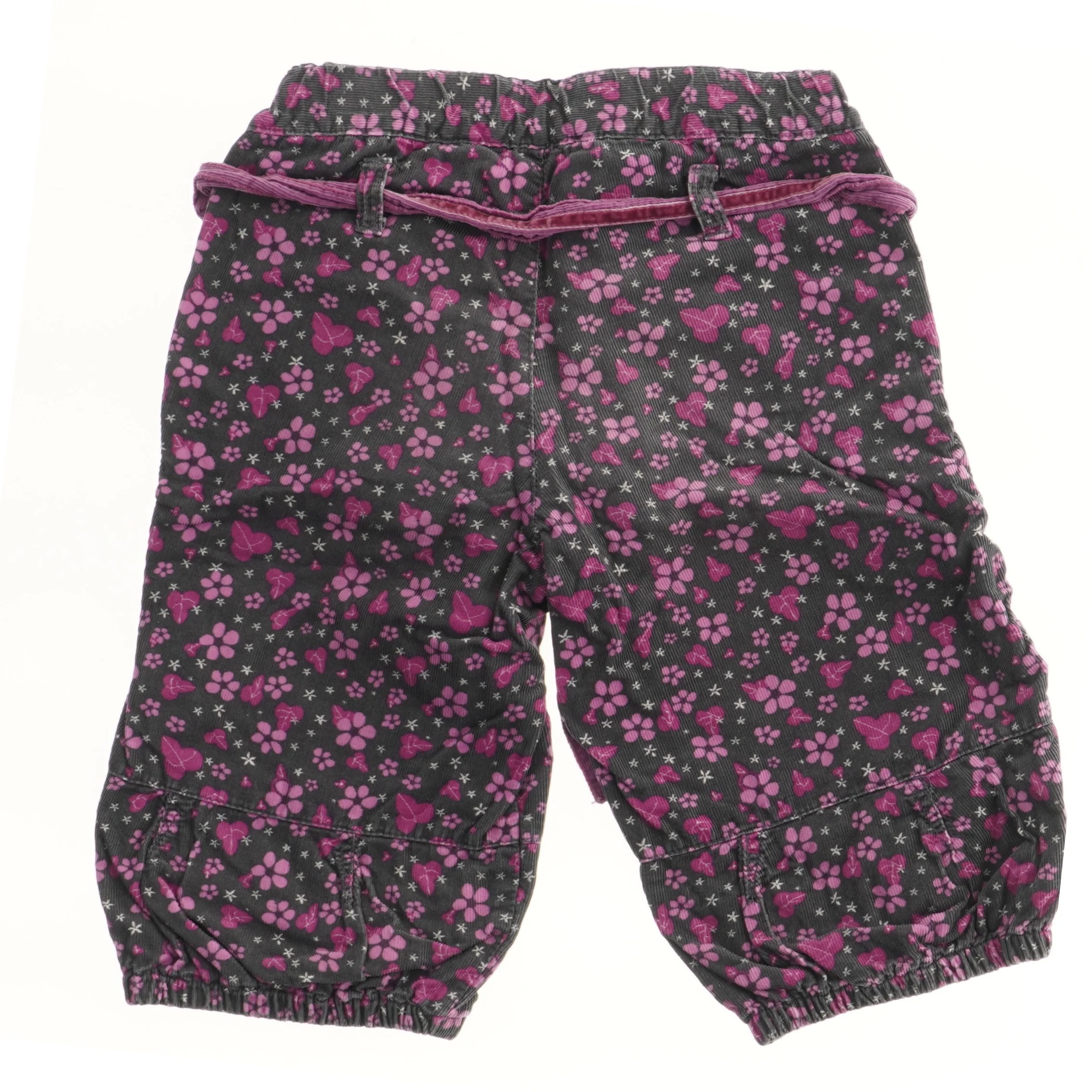 Børnebukser med blomsterprint fra Name It (str. 116)