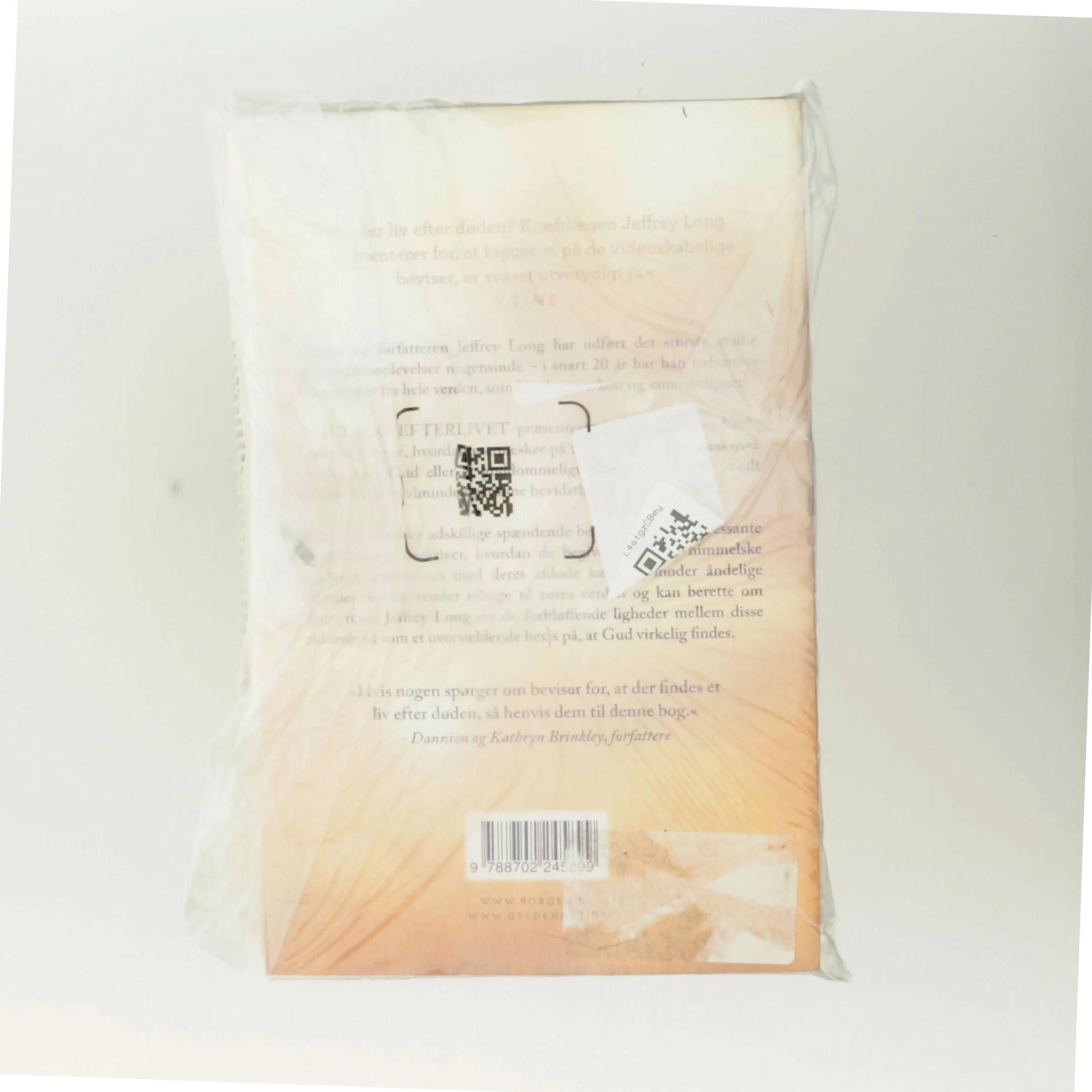 Gud og efterlivet : nye banebrydende vidnesbyrd om nærdødsoplevelser og Guds eksistens af Jeffrey Long (Bog)