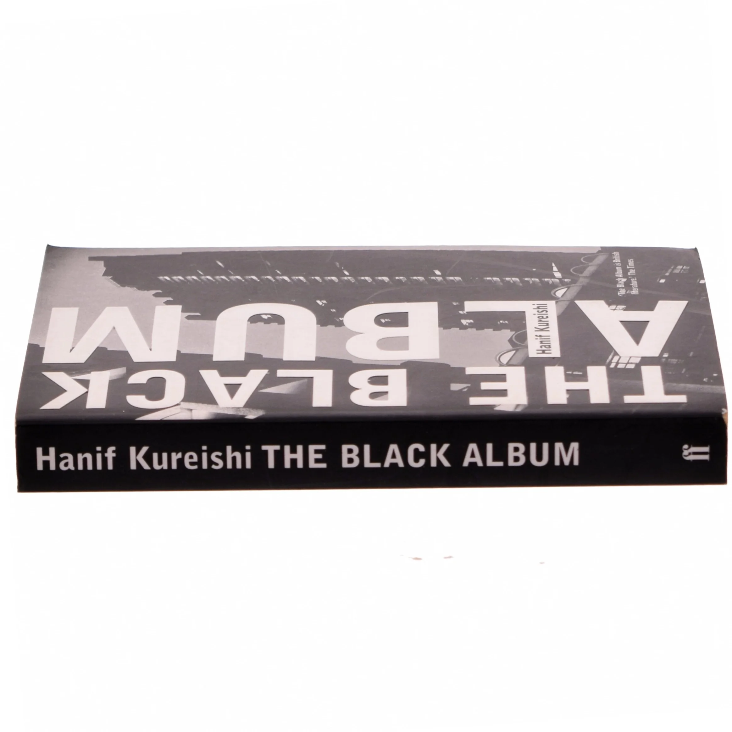 The black album af Hanif Kureishi (Bog)