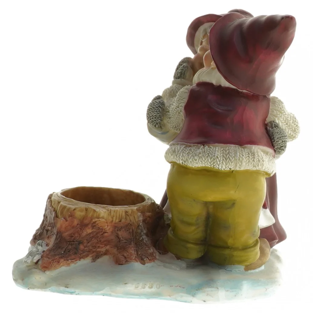 Porcelænsfigur af nisser med lysholder (str. 13x13 cm)