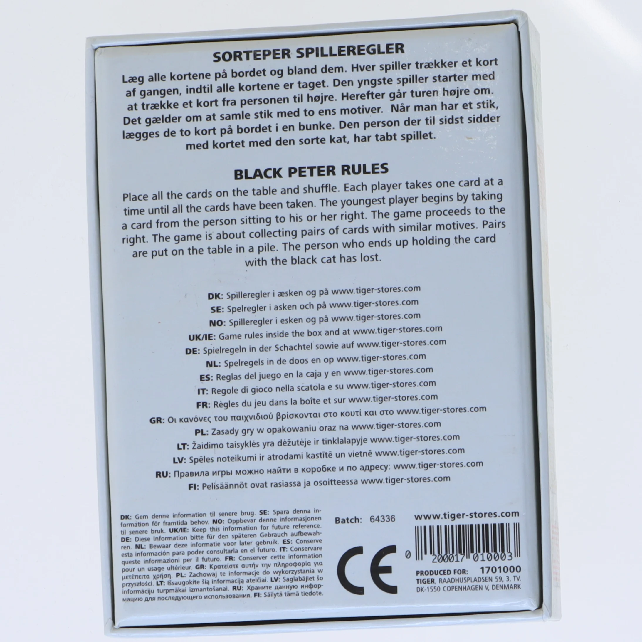 Sorteper kortspil fra Tiger (str. 2x12x9 cm)