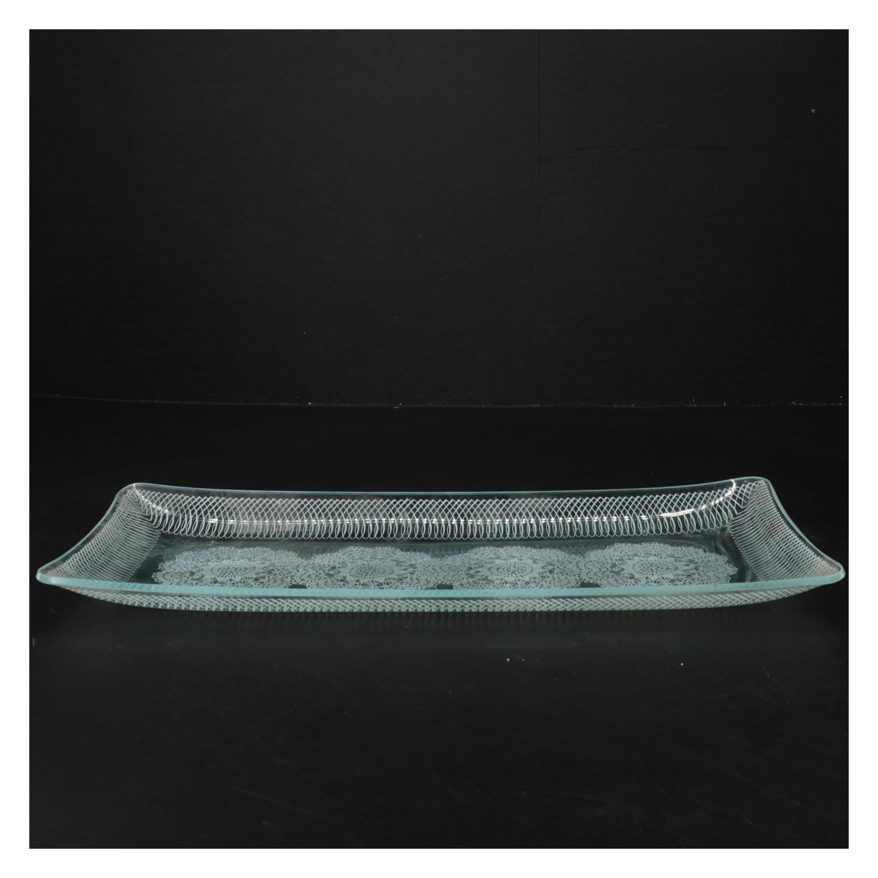 Gammelt Rektangulært glasfad med mønster (str. 33 cm)